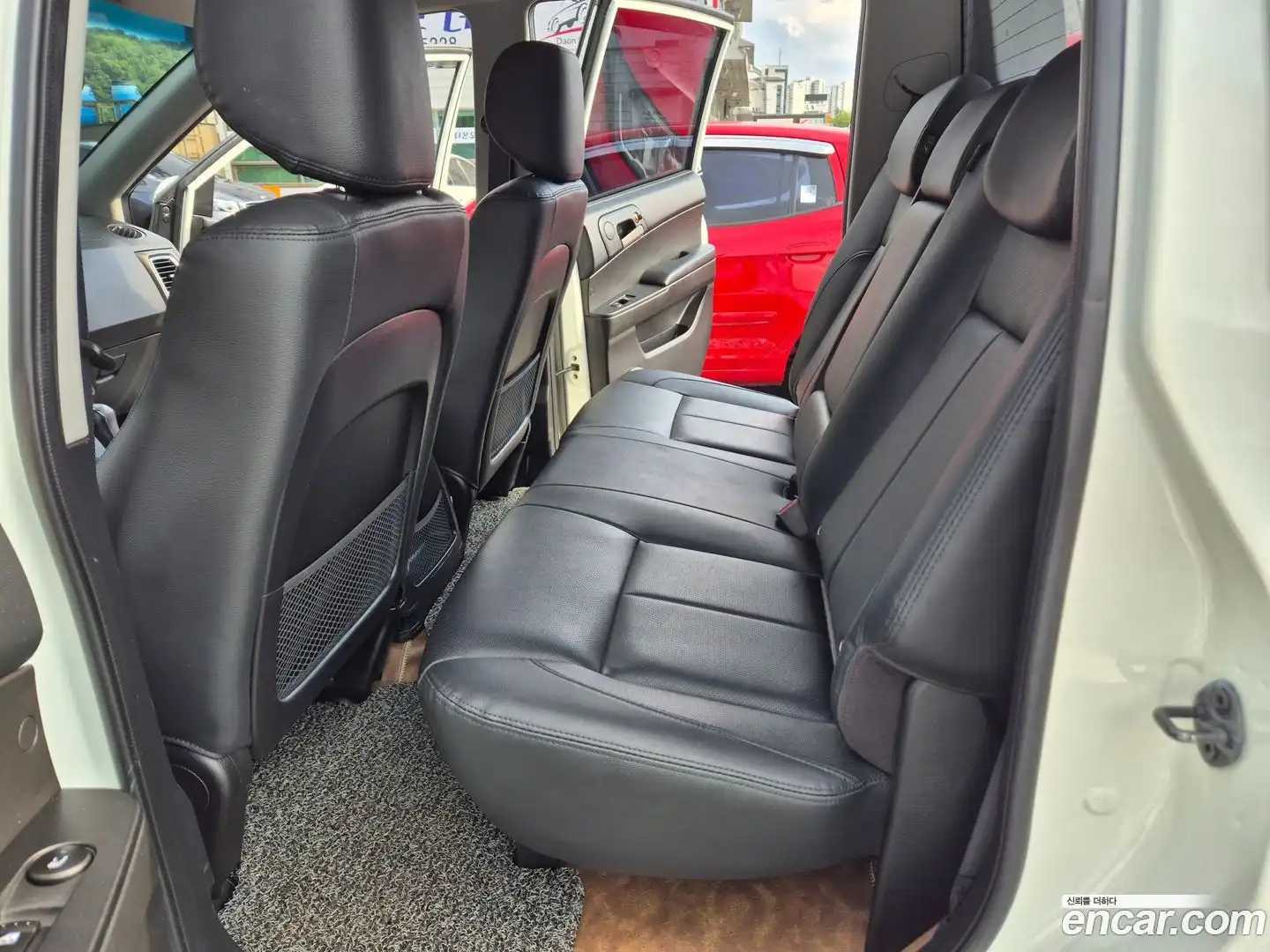 KORANDO KG Mobility 2016.8-OPTION-021