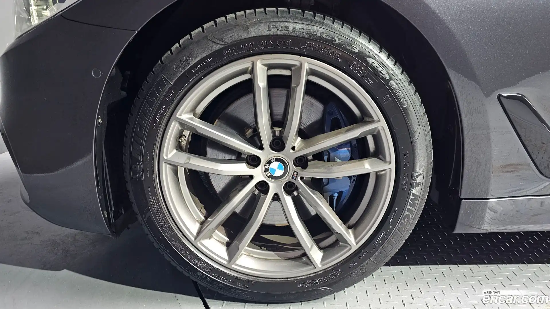 5-Series BMW 2018.0-OUTER-005