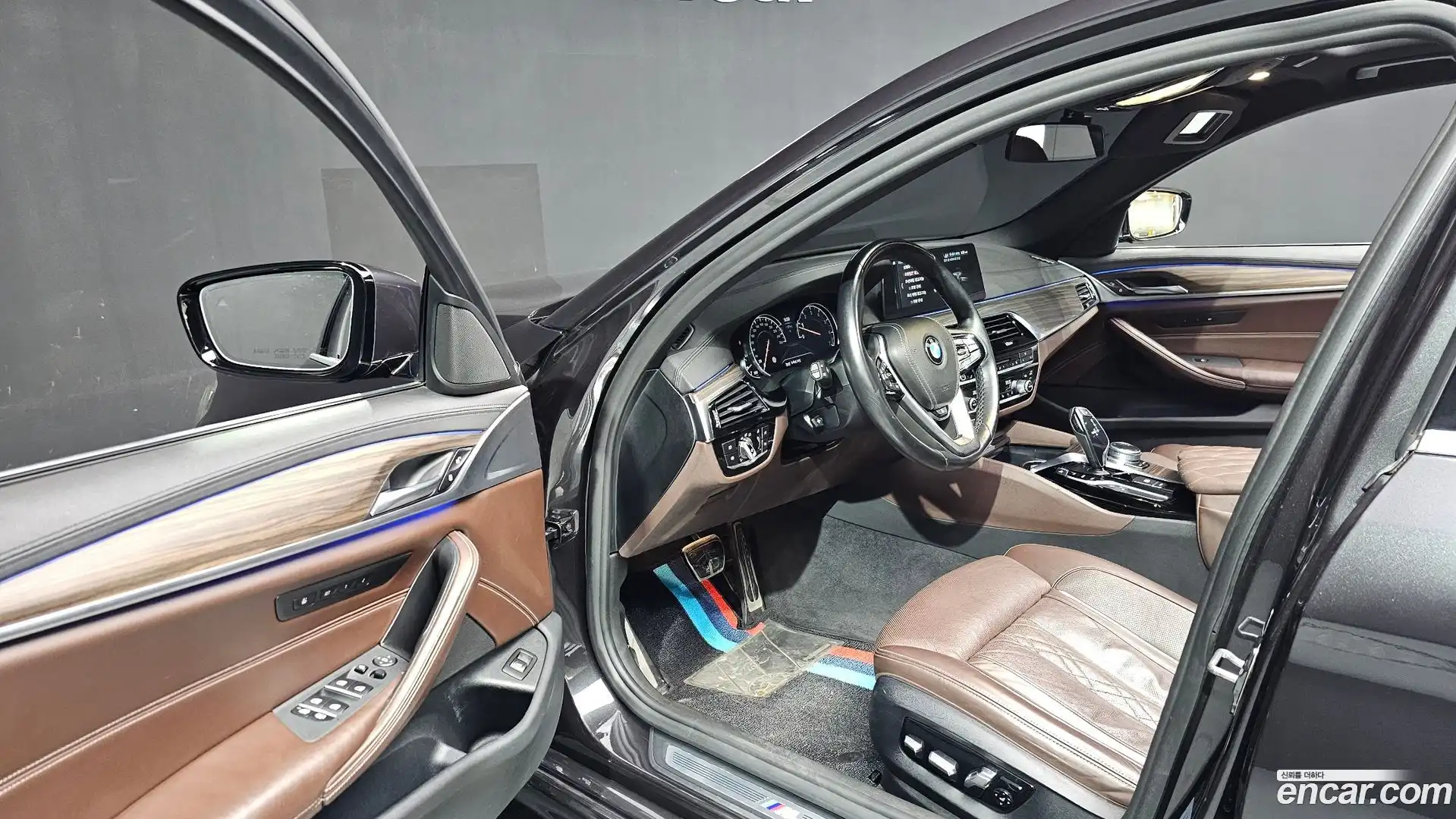 5-Series BMW 2018.0-INNER-010