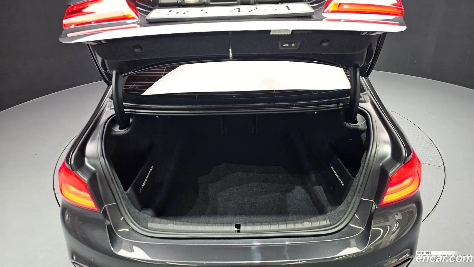 5-Series BMW 2018.0-OPTION-024