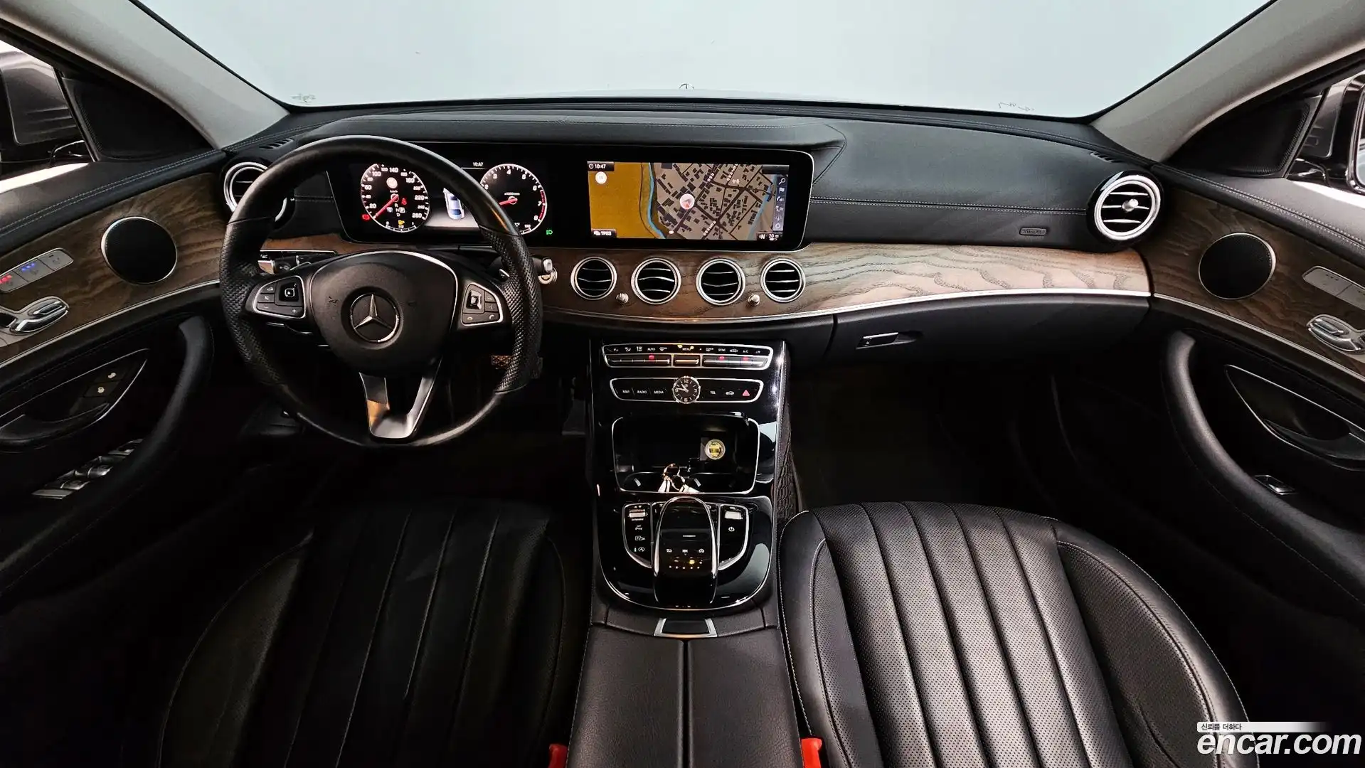 E-Class Mercedes-Benz 2017.0-INNER-007
