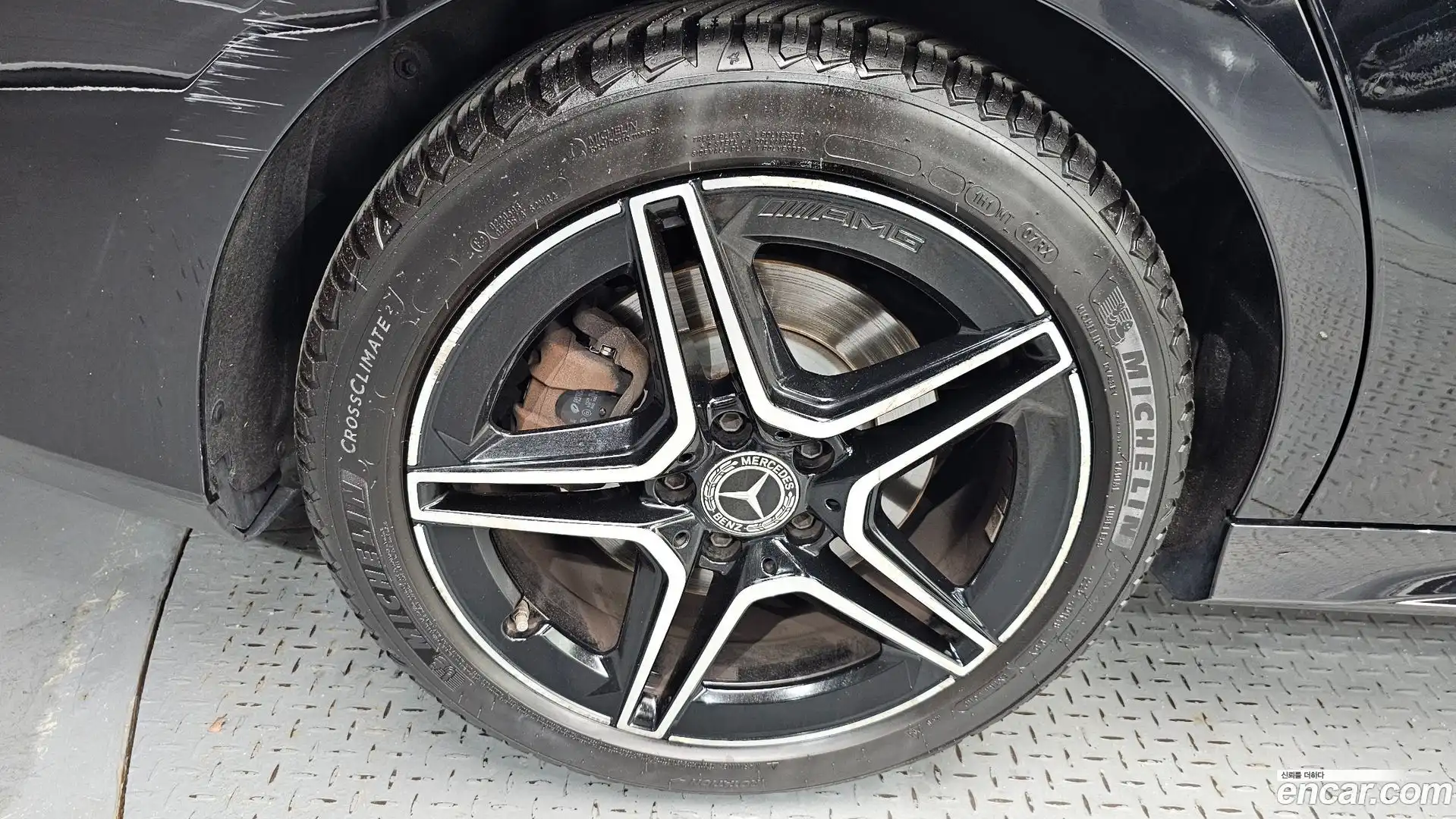 CLA-Class Mercedes-Benz 2021.6-OUTER-005