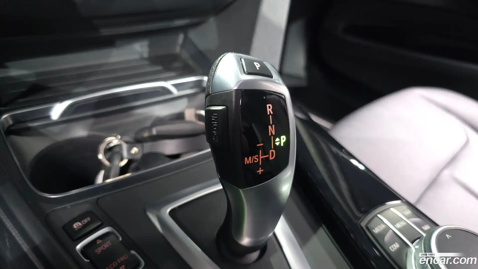 Gran Turismo BMW 2017.8-INNER-009