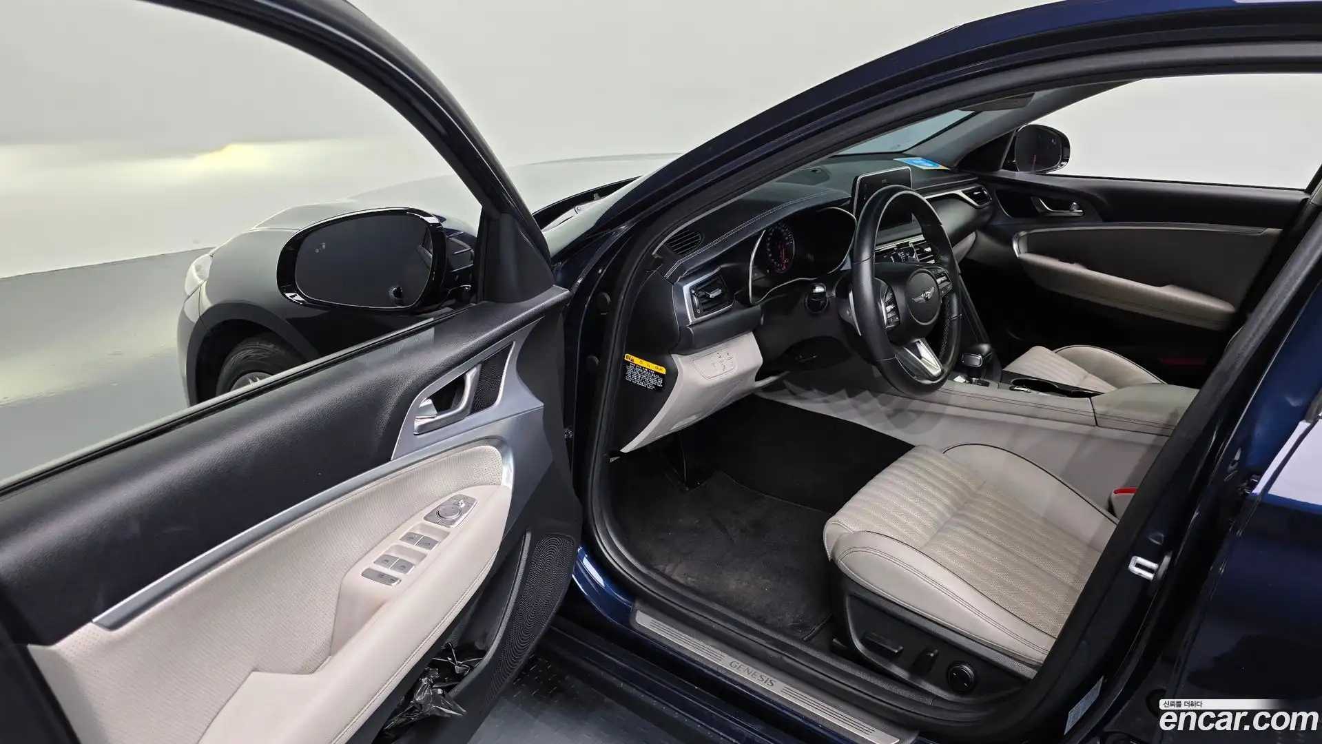 G70 Genesis 2019.6-INNER-010