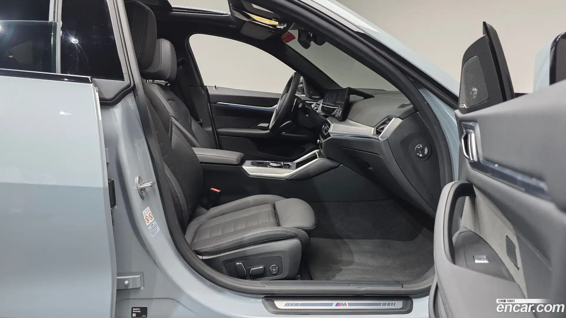 4-Series BMW 2024.1-INNER-036