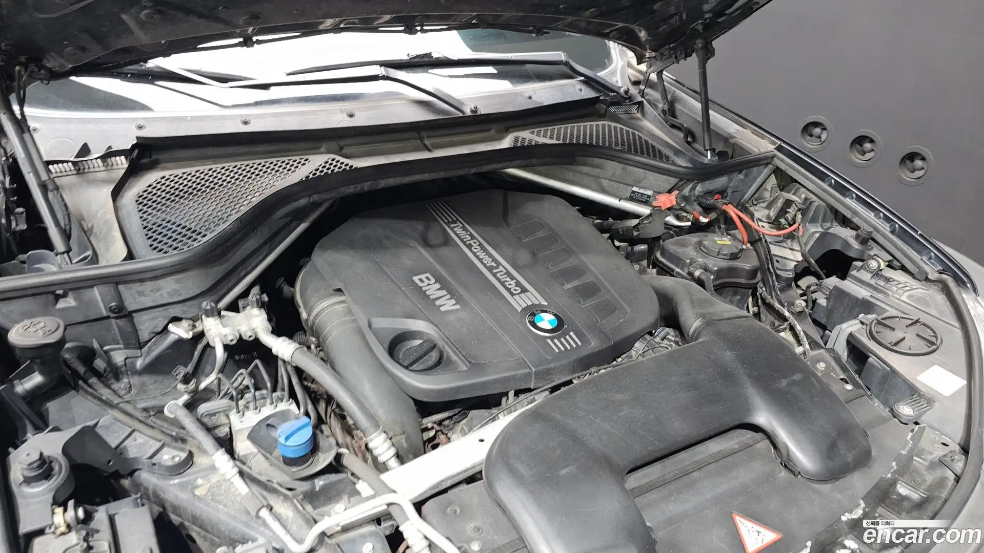 X6 BMW 2015.4-OUTER-006