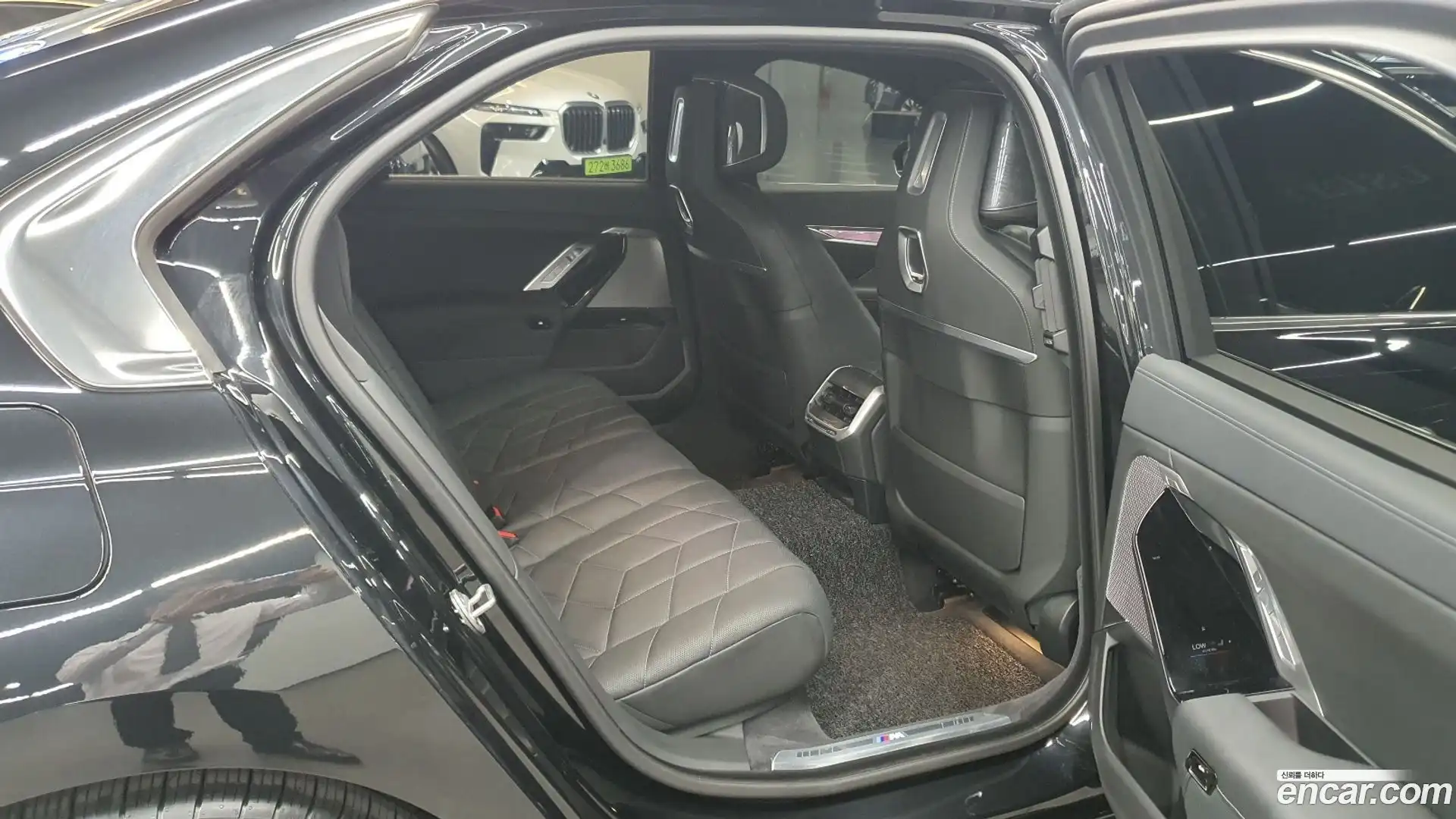 7-Series BMW 2024.2-OPTION-016