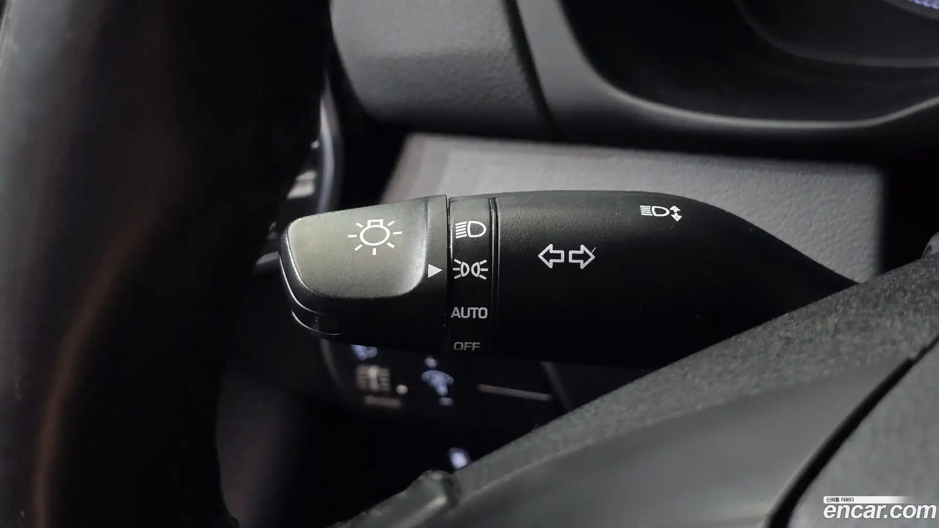 Grandeur Hyundai 2018.1-OPTION-020