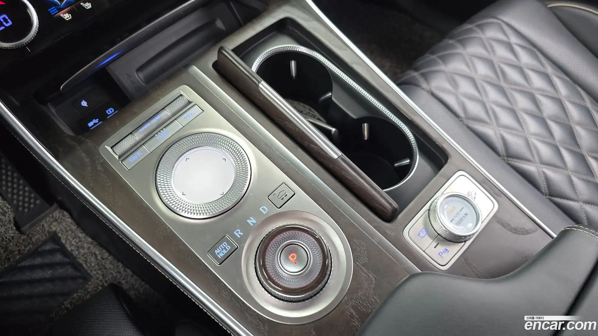 GV80 Genesis 2021.0-INNER-009