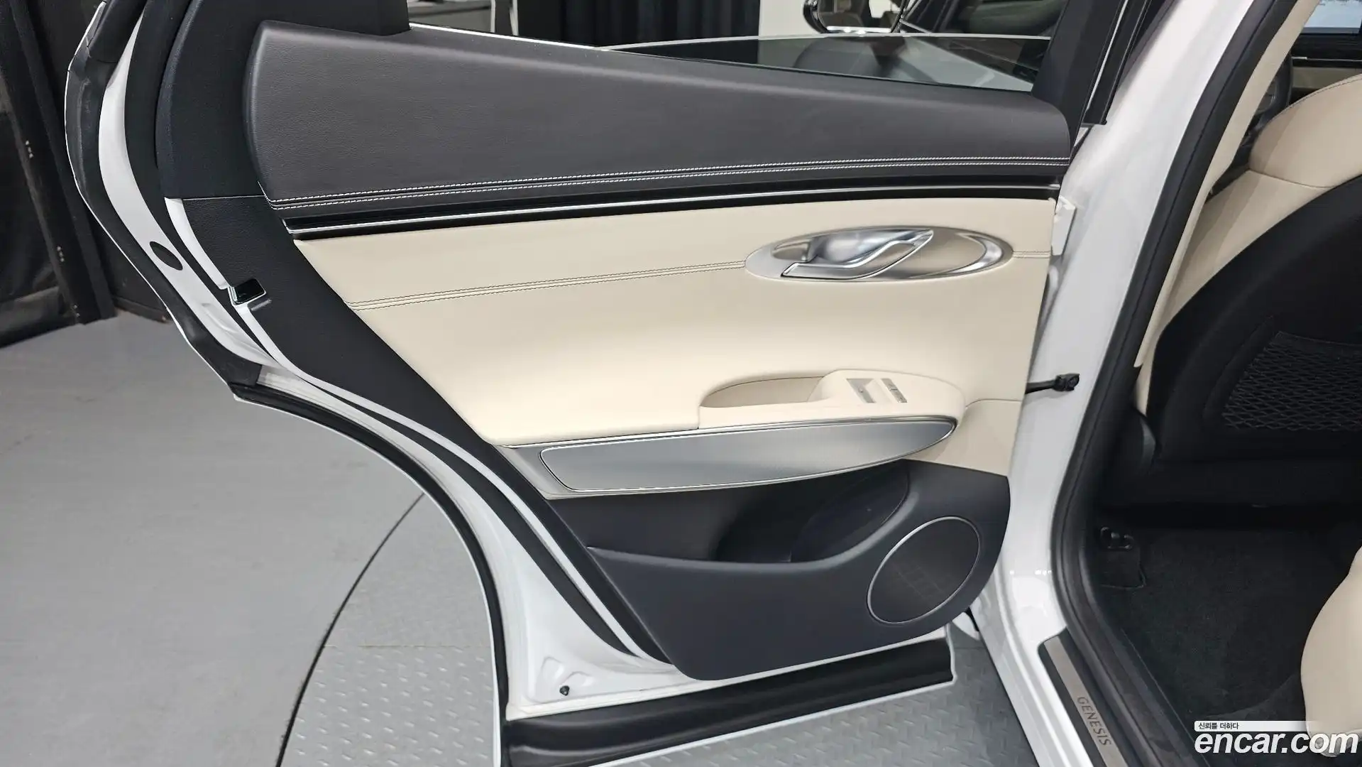GV70 Genesis 2021.3-INNER-035