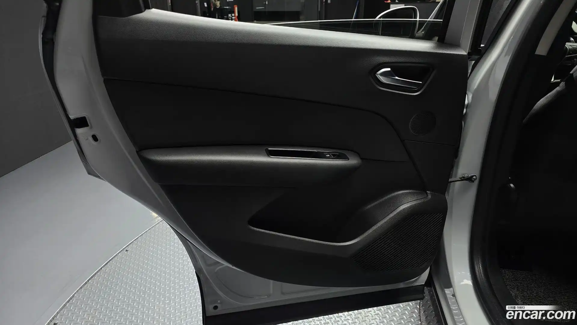 XM3 Renault Korea 2020.10-INNER-035