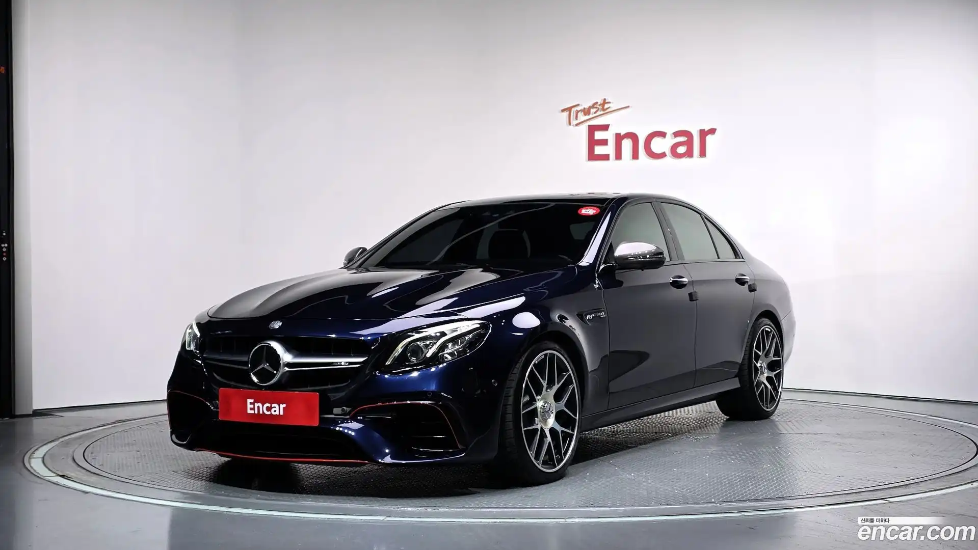 E-Class Mercedes-Benz 2017.10-OUTER-001
