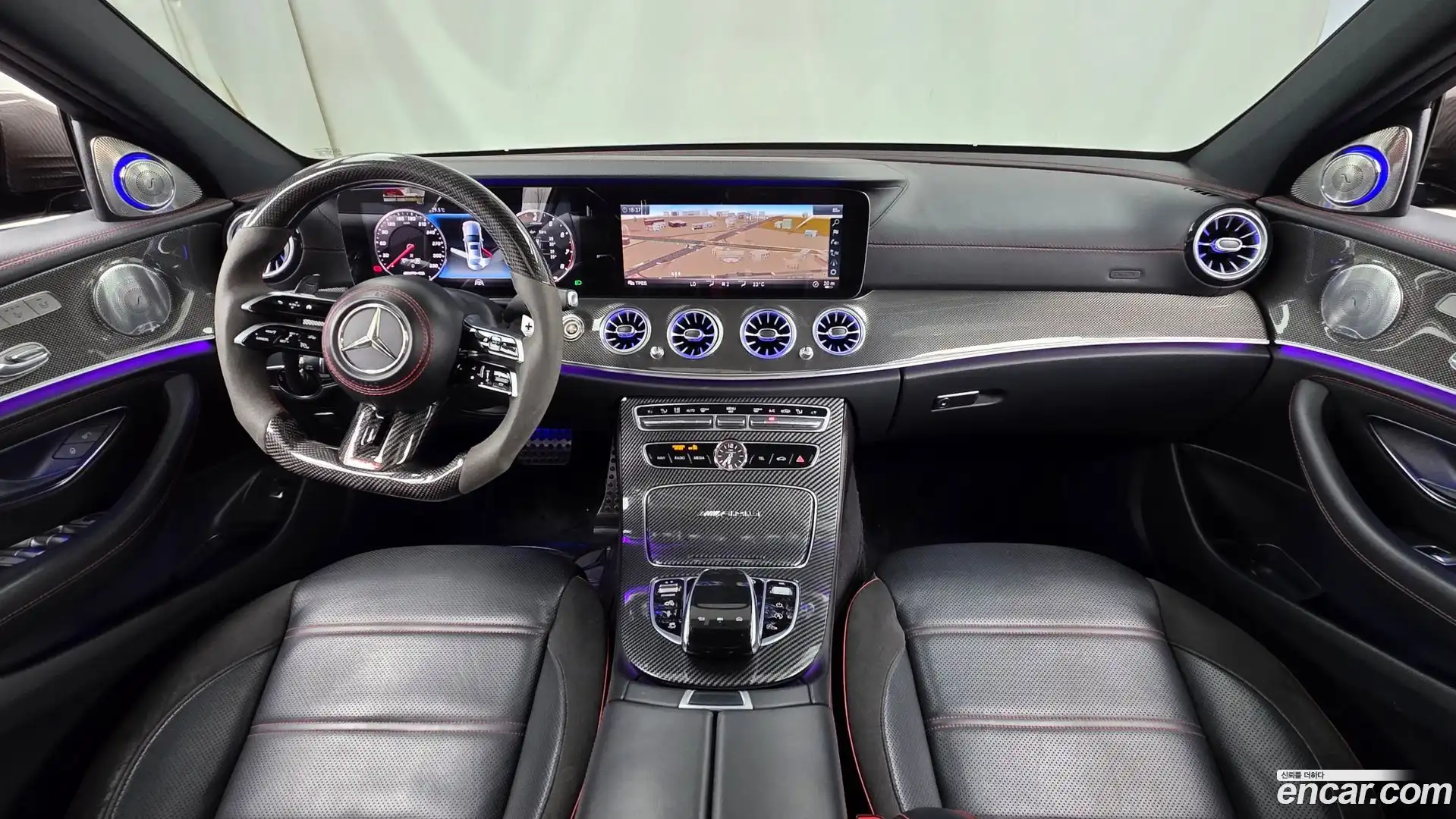 E-Class Mercedes-Benz 2017.10-INNER-007