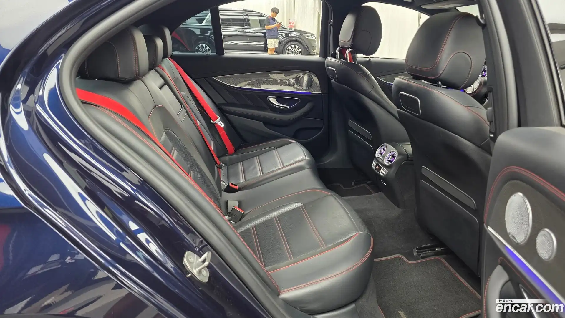 E-Class Mercedes-Benz 2017.10-OPTION-016
