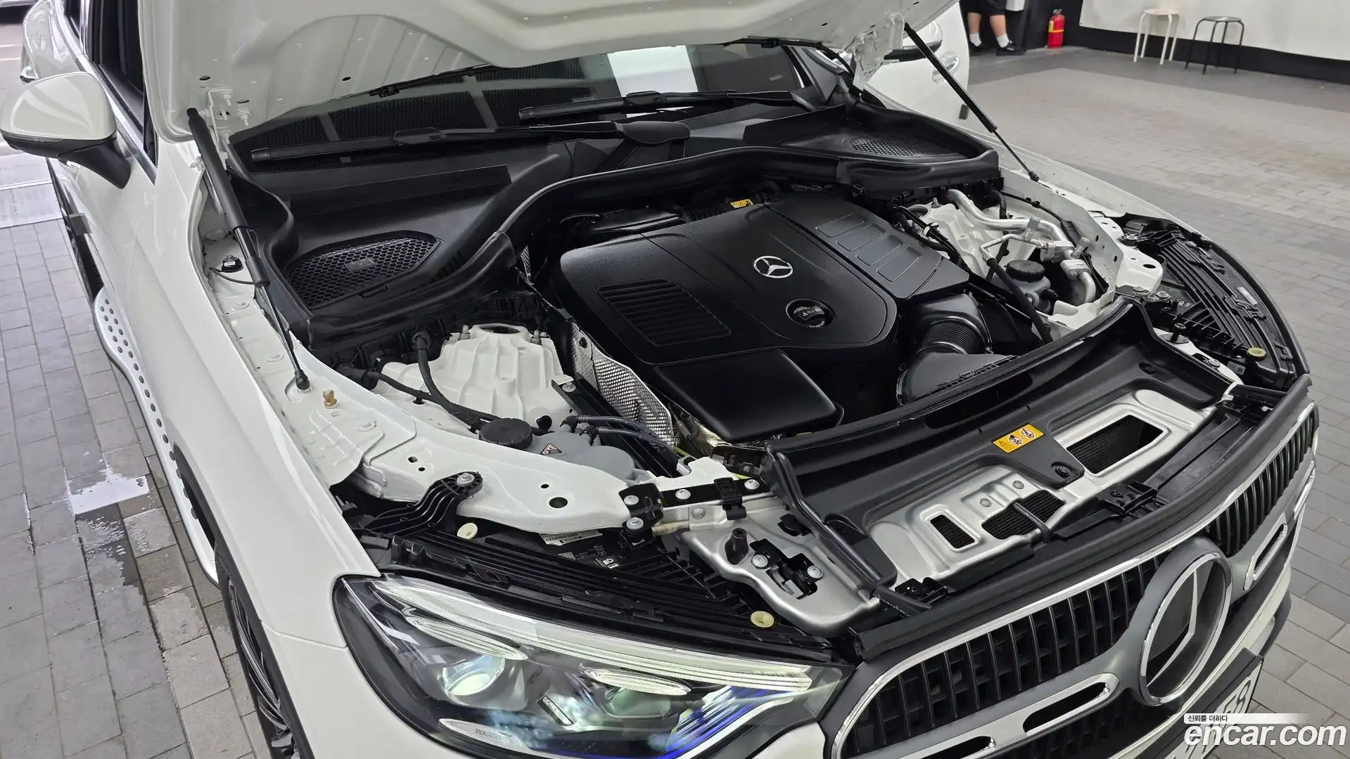 GLC-Class Mercedes-Benz 2024.9-OUTER-006