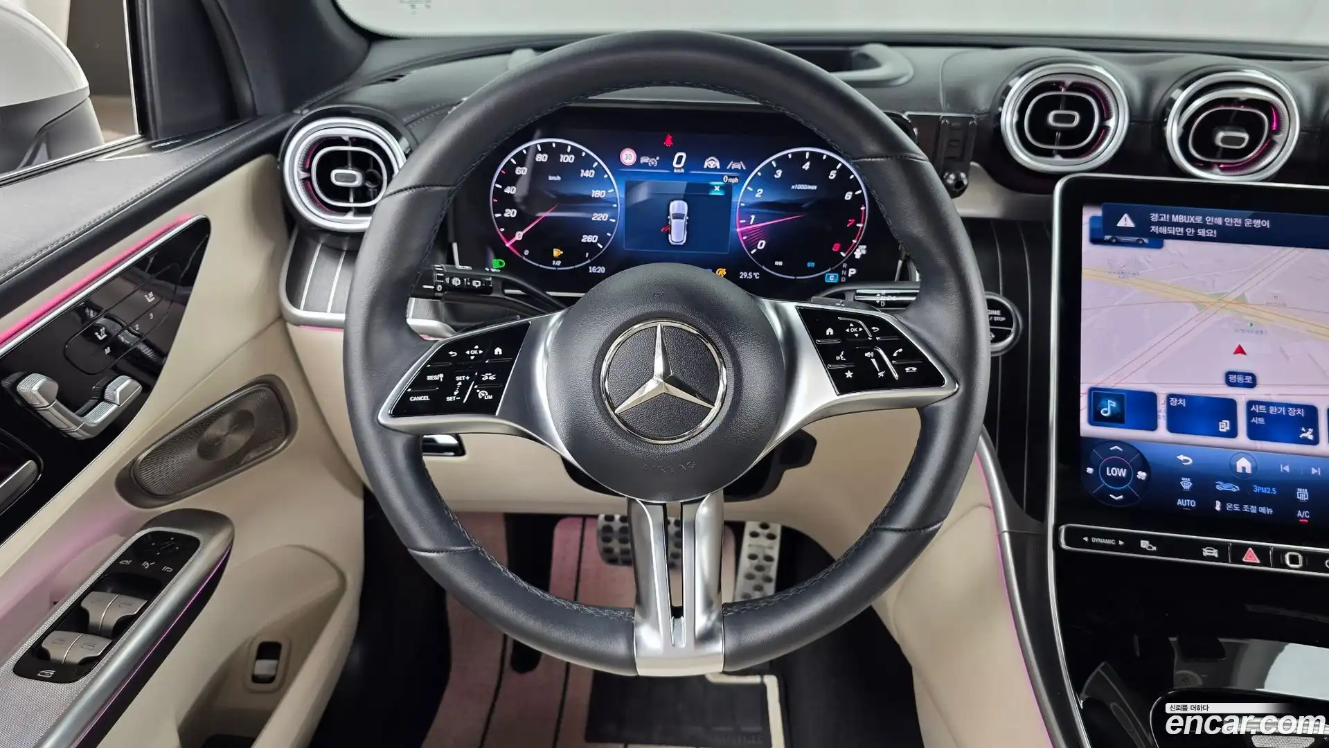 GLC-Class Mercedes-Benz 2024.9-OPTION-017