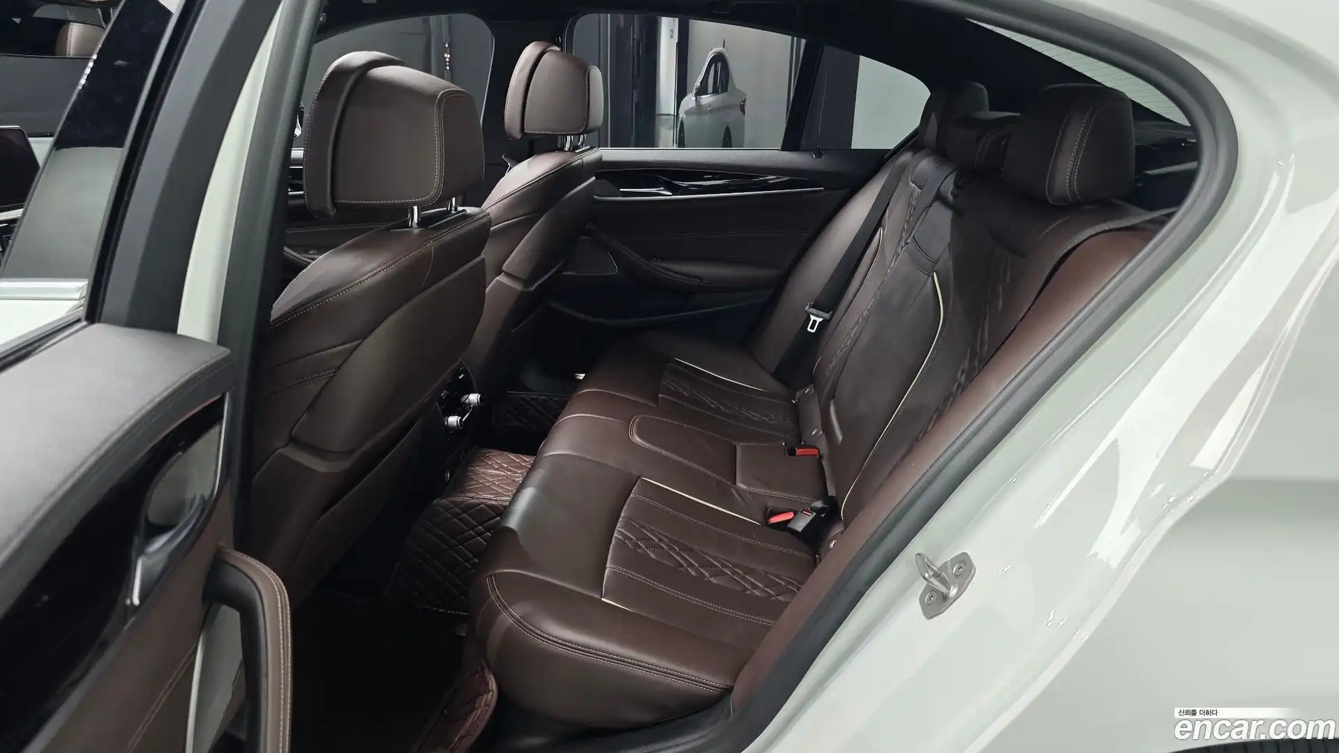 5-Series BMW 2021.5-OPTION-016