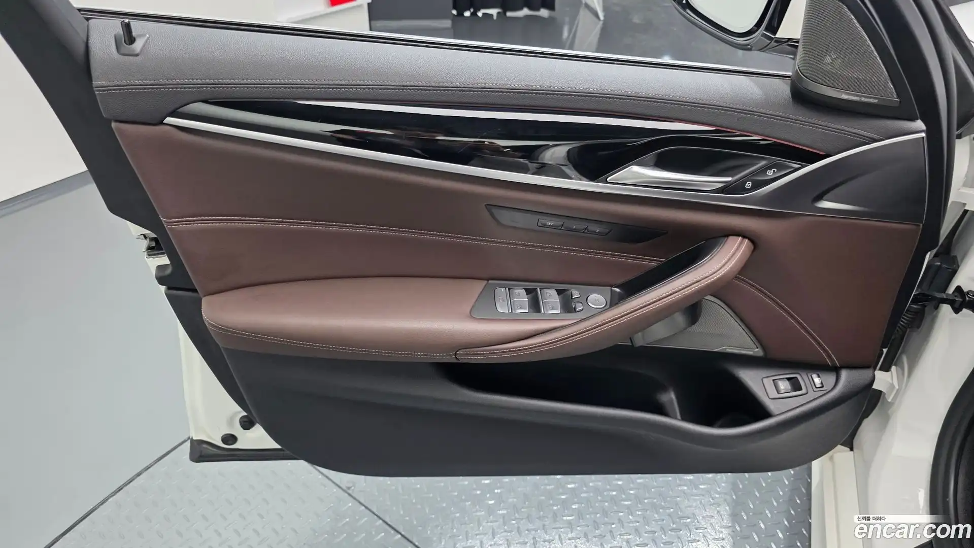 5-Series BMW 2021.5-INNER-034