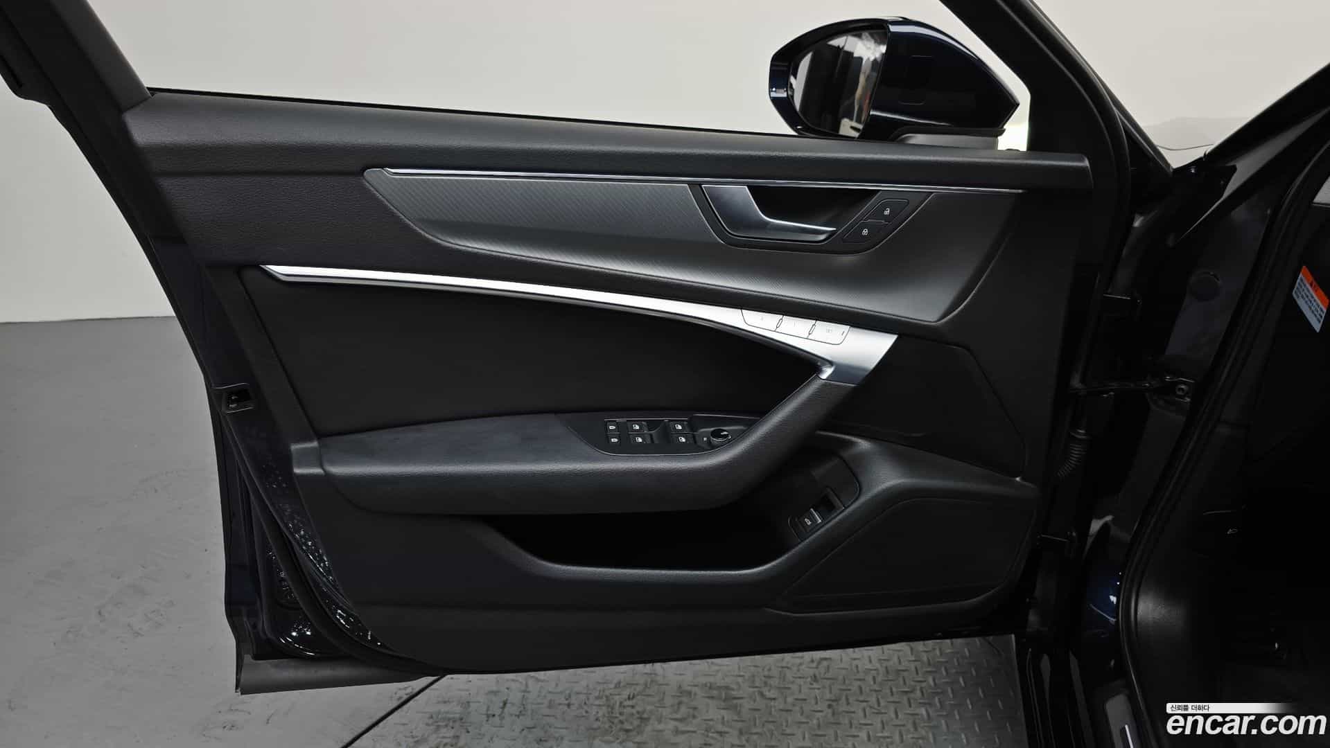 A6 Audi 2021.11-INNER-034