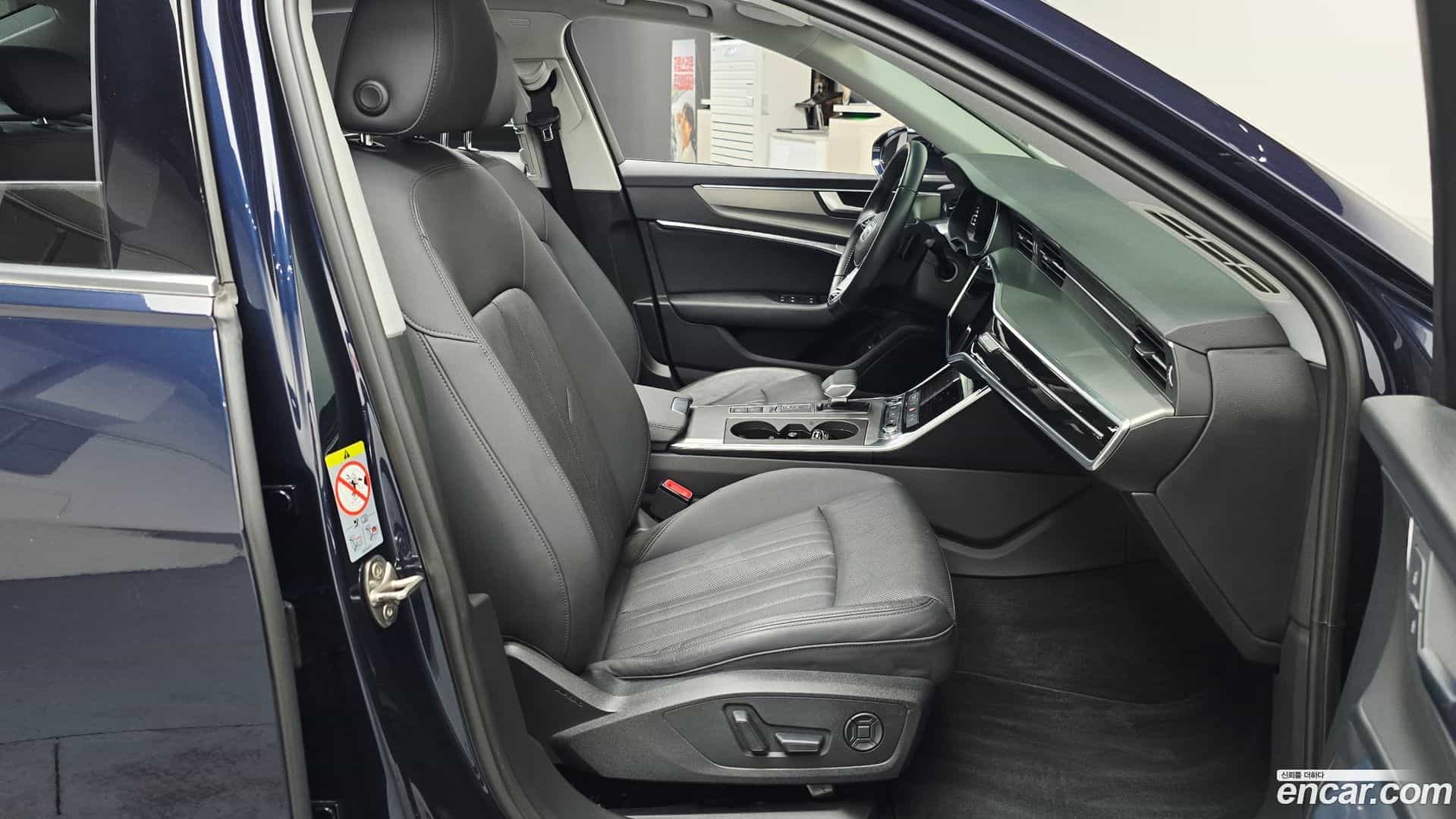 A6 Audi 2021.11-INNER-036