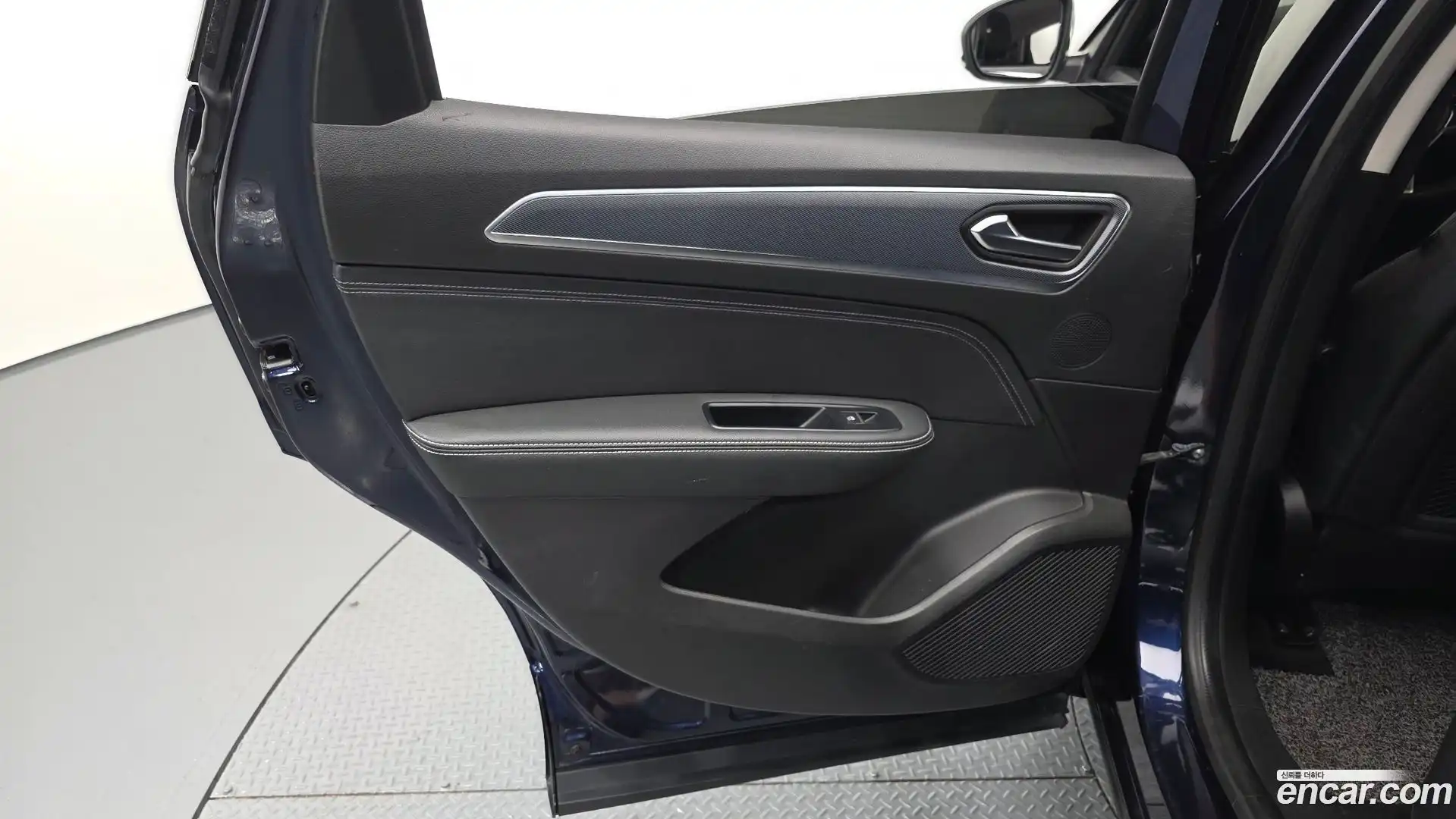 XM3 Renault Korea 2020.5-INNER-035