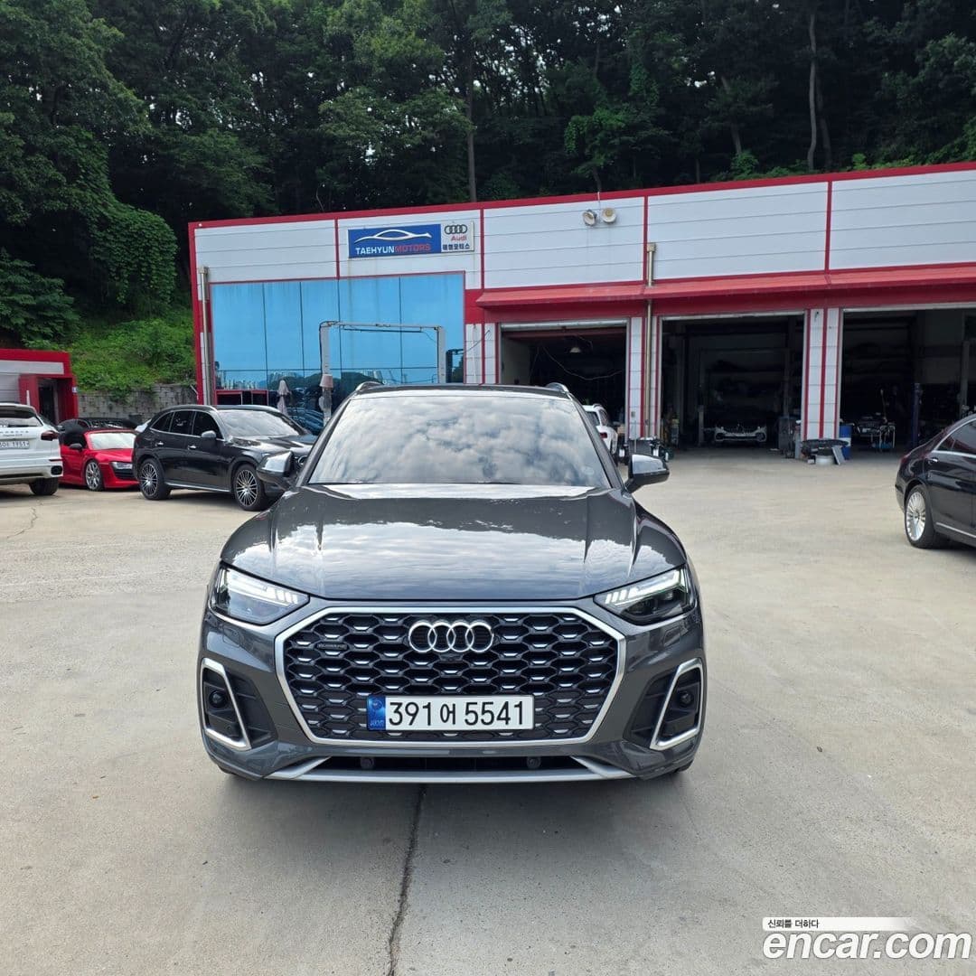 Main__Slider__Photo:Q5 Audi 2023.0-0