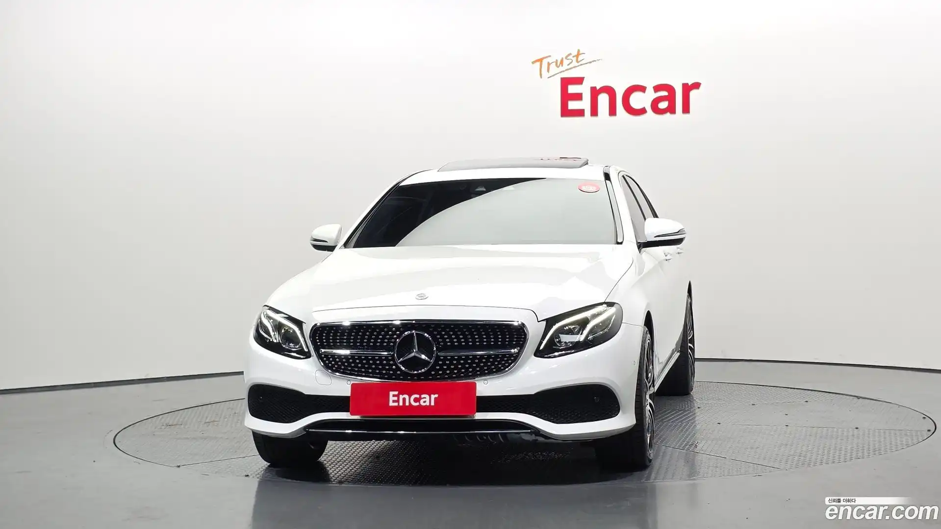 E-Class Mercedes-Benz 2017.7-OUTER-003