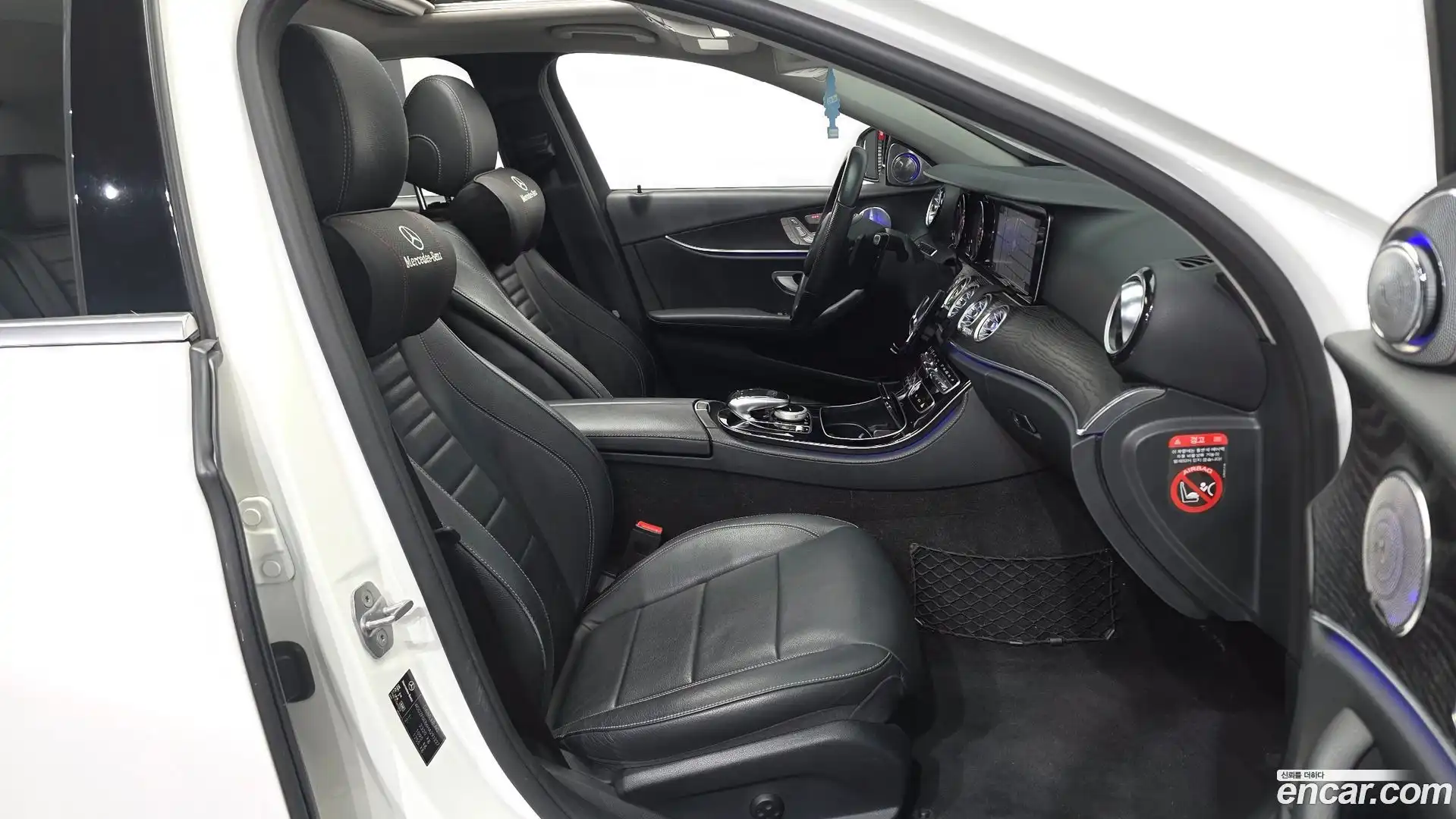 E-Class Mercedes-Benz 2017.7-OPTION-015