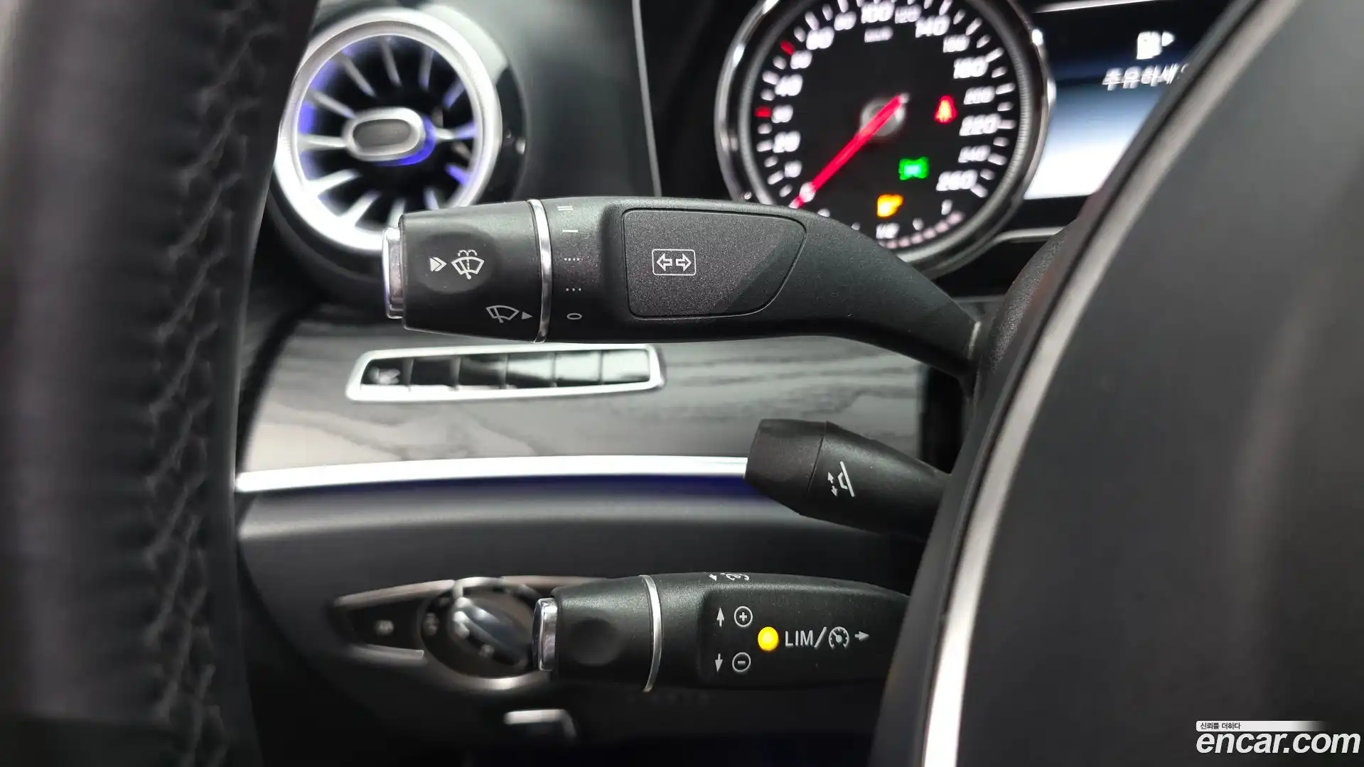 E-Class Mercedes-Benz 2017.7-OPTION-021