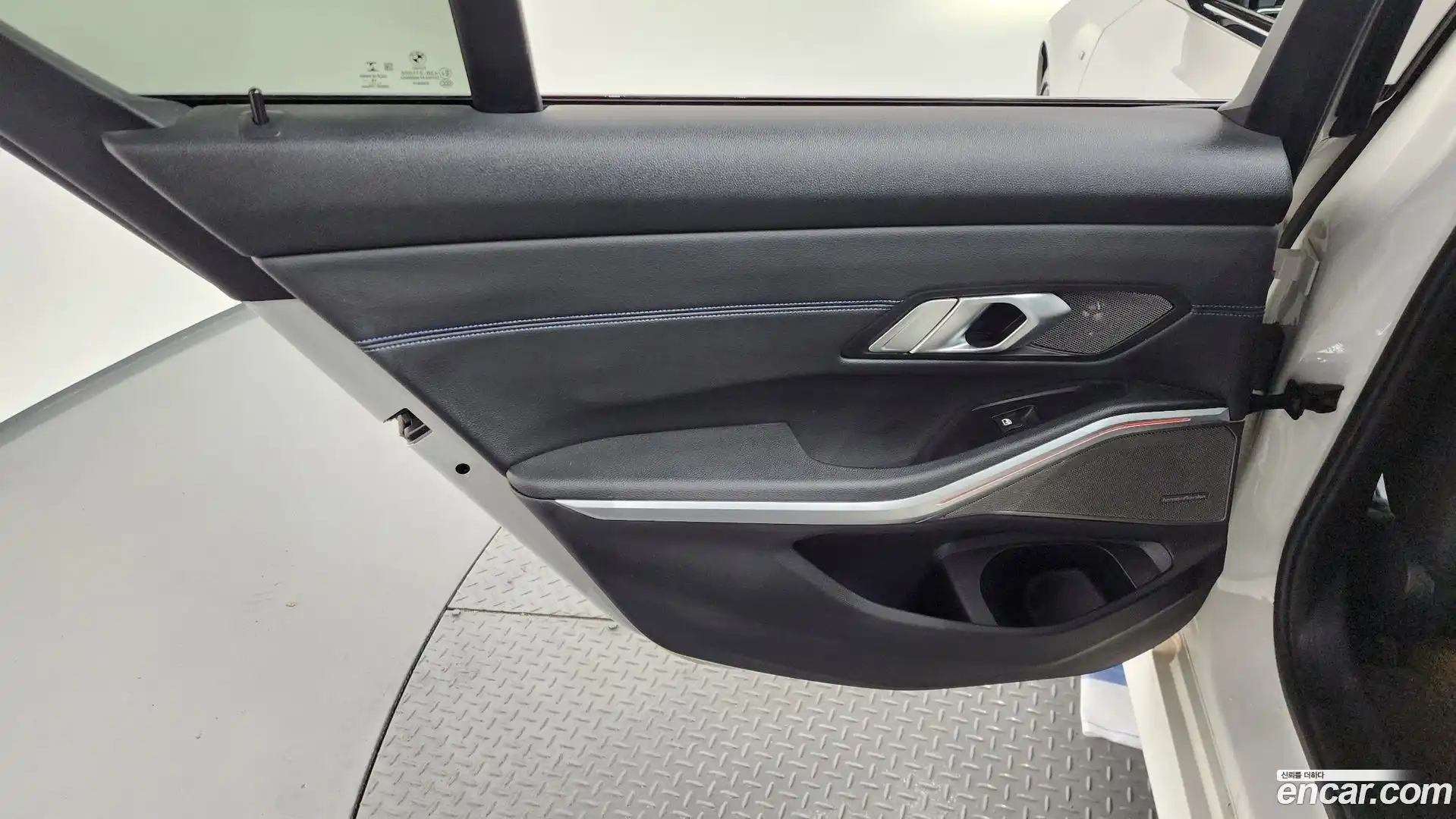 3-Series BMW 2020.3-INNER-035
