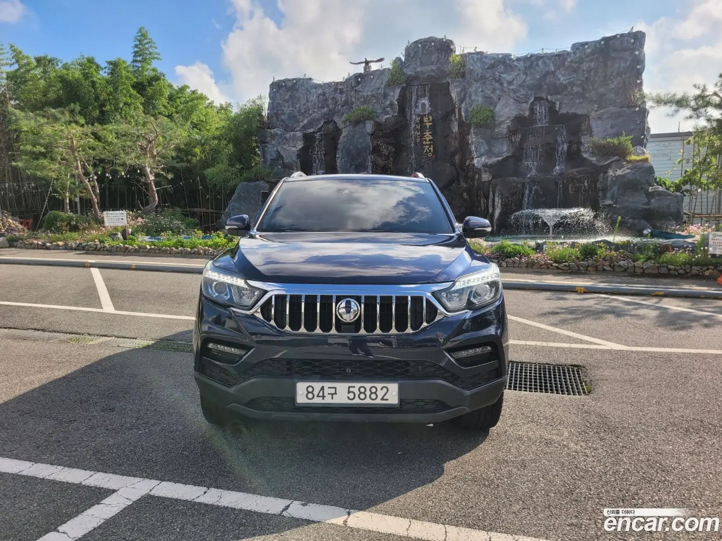Main__Slider__Photo:Rexton KG Mobility 2019.10-0