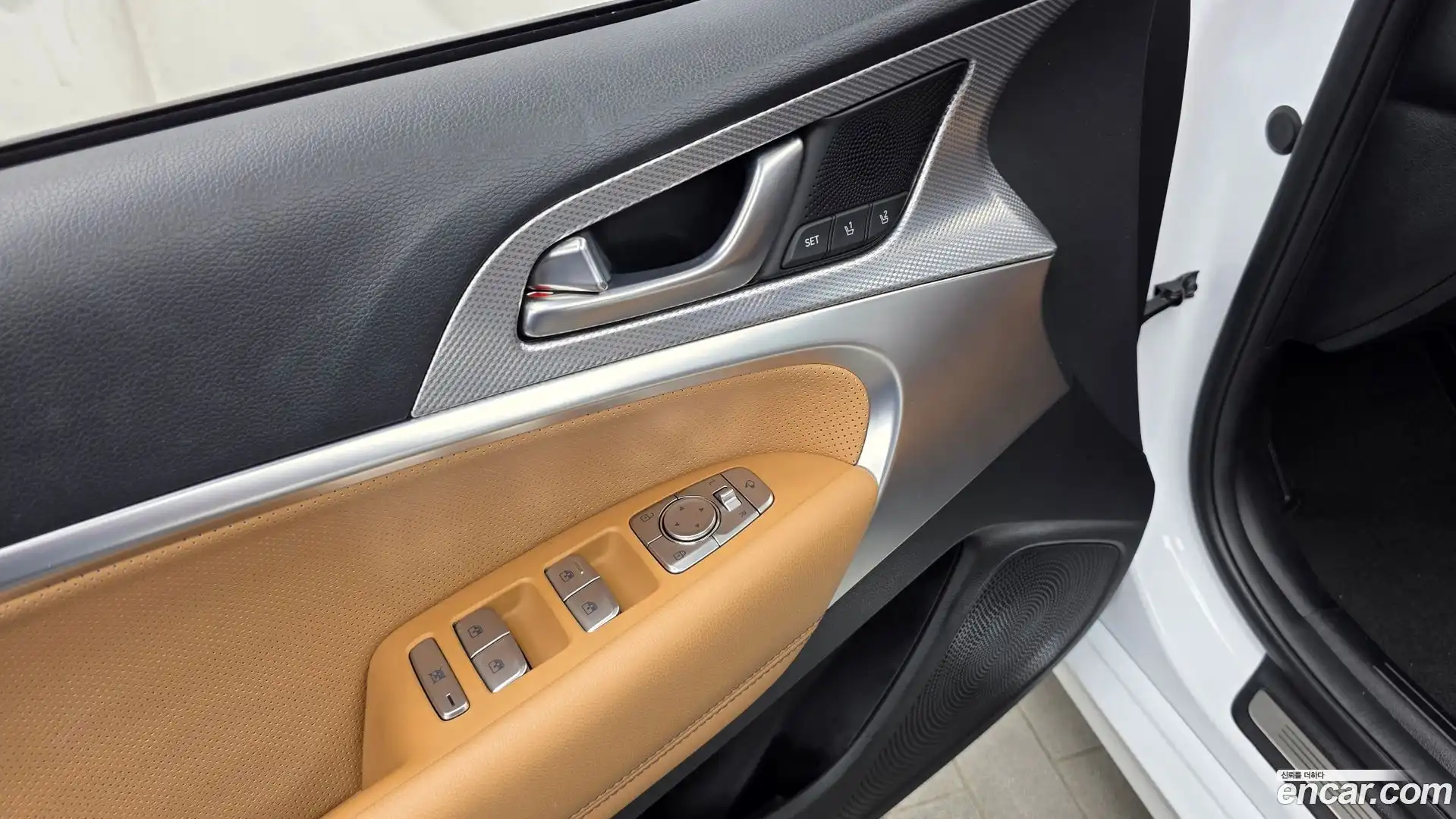 G70 Genesis 2022.2-OPTION-040