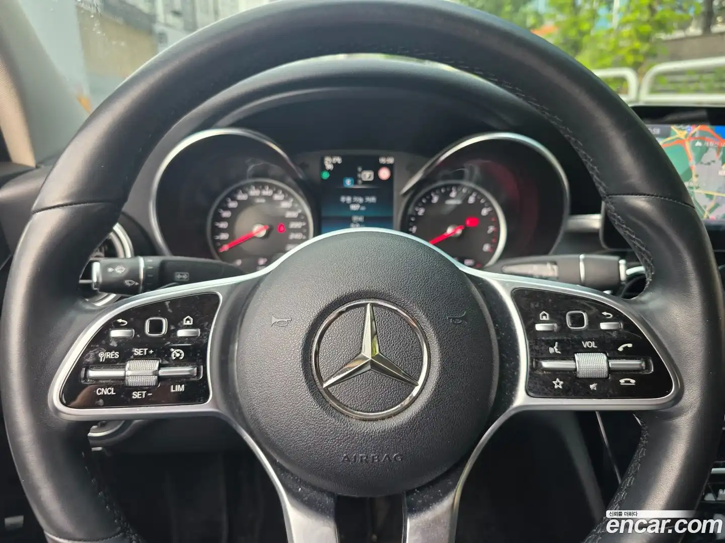 C-Class Mercedes-Benz 2020.2-INNER-008