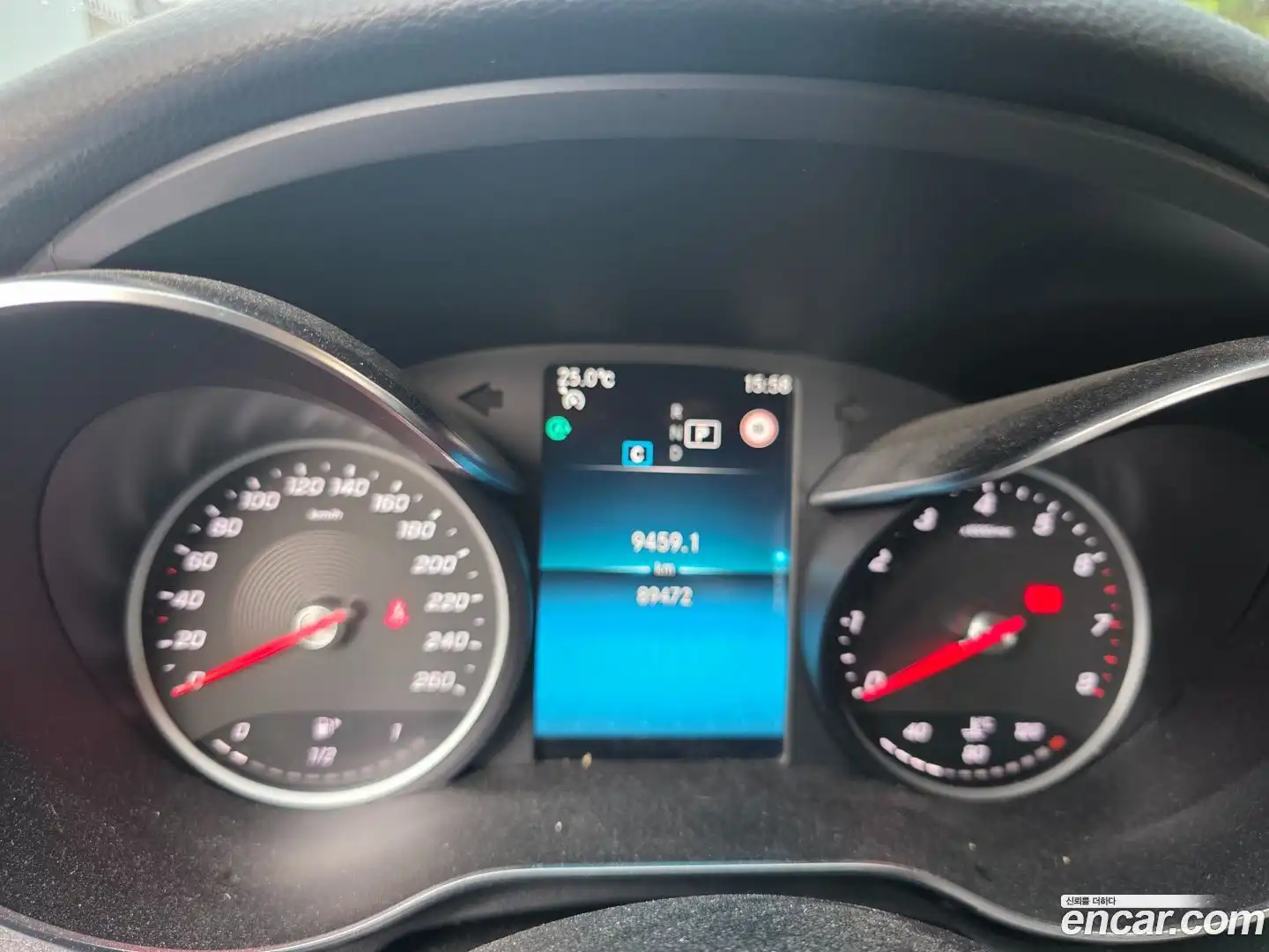 C-Class Mercedes-Benz 2020.2-INNER-009