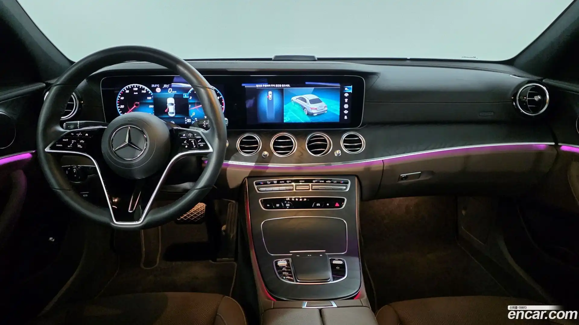 E-Class Mercedes-Benz 2023.4-INNER-007
