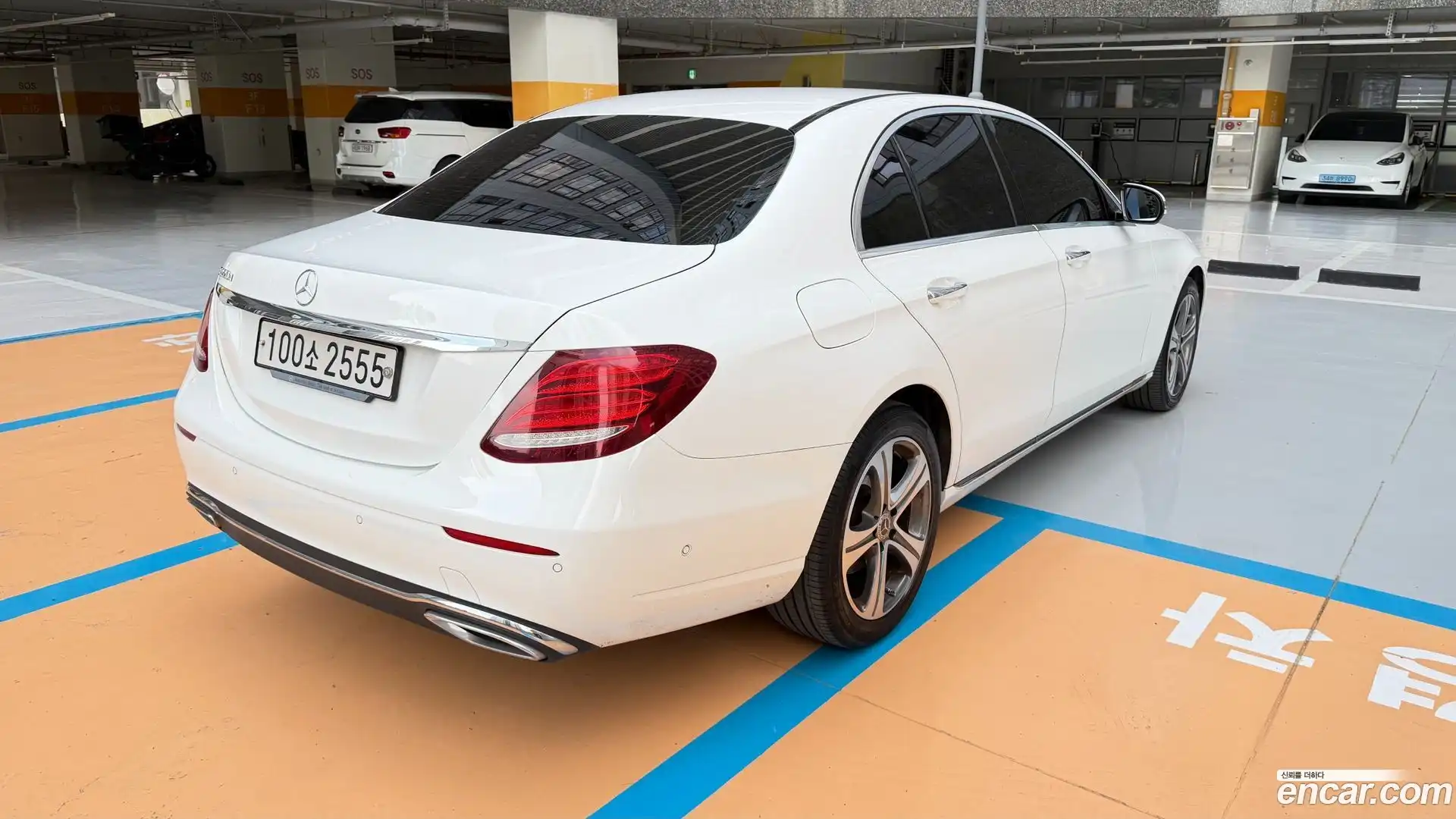 E-Class Mercedes-Benz 2019.10-OUTER-002