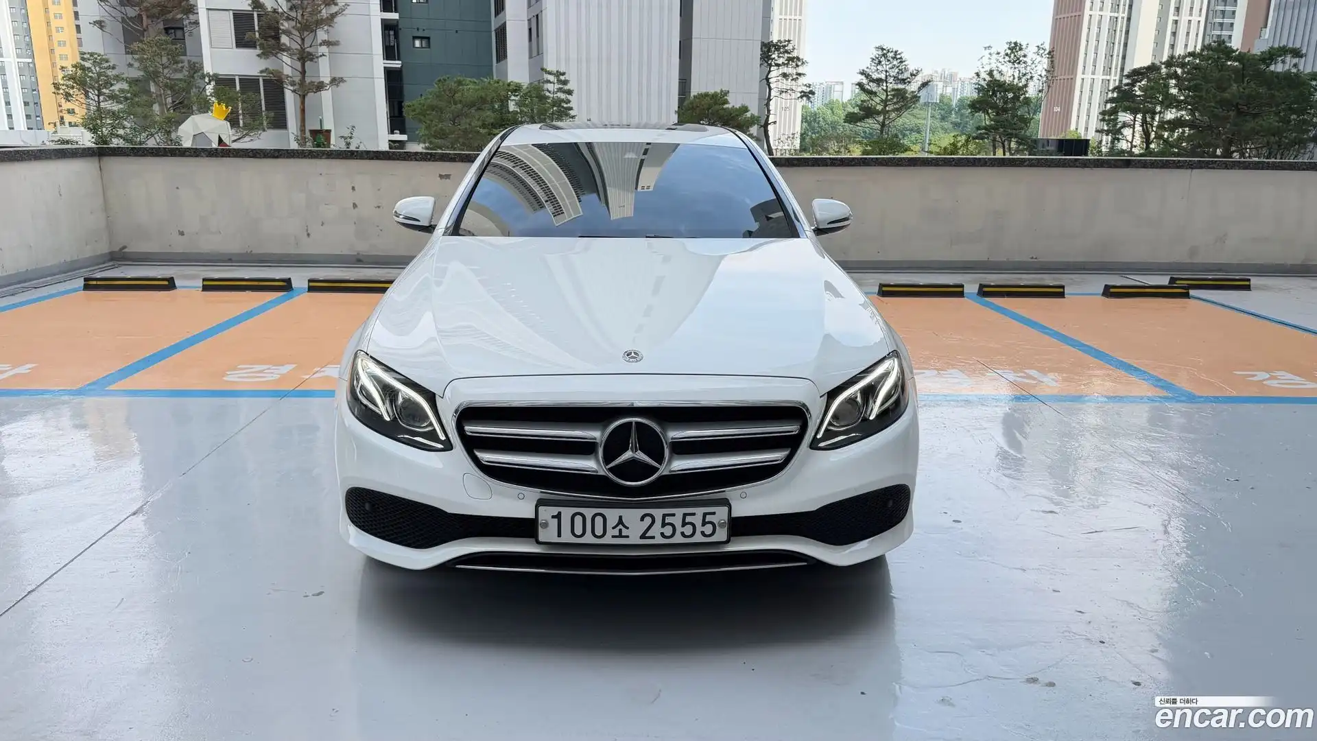 E-Class Mercedes-Benz 2019.10-OUTER-003