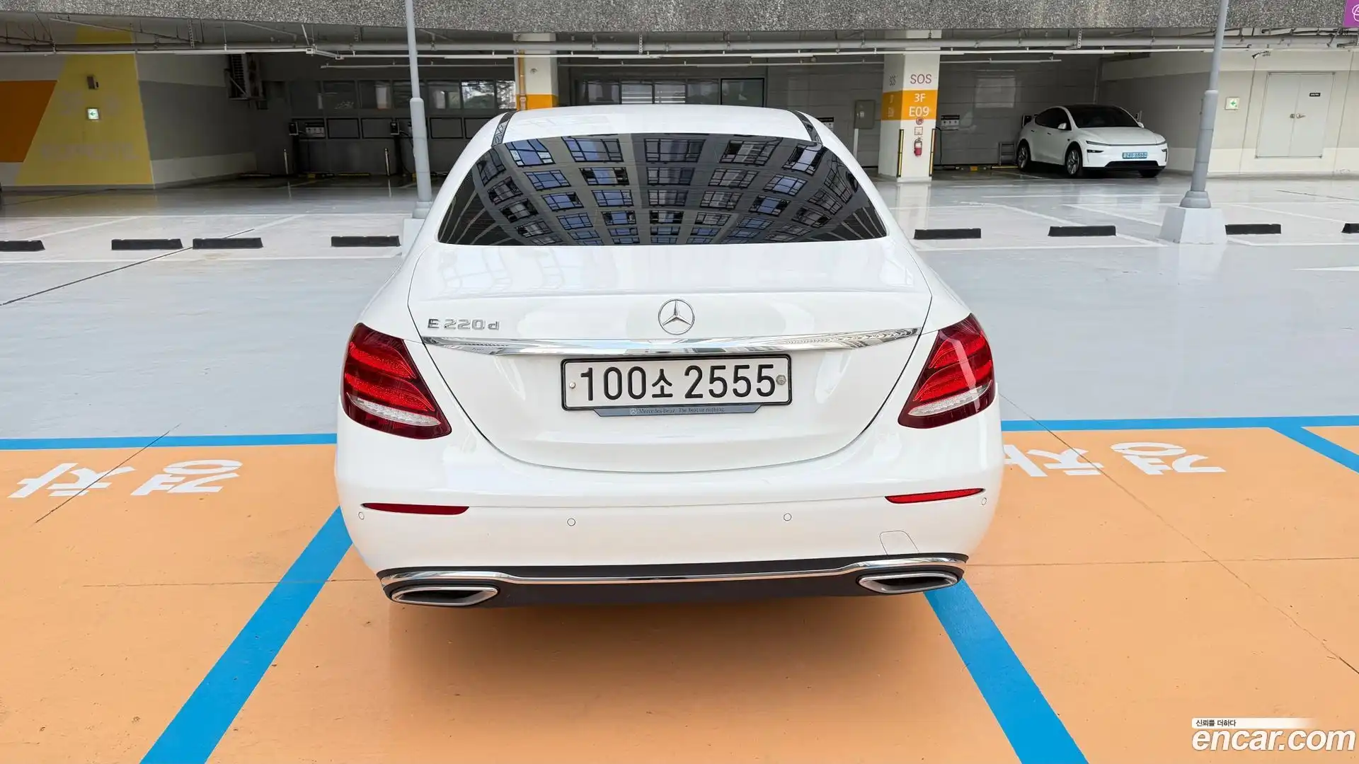 E-Class Mercedes-Benz 2019.10-OUTER-004