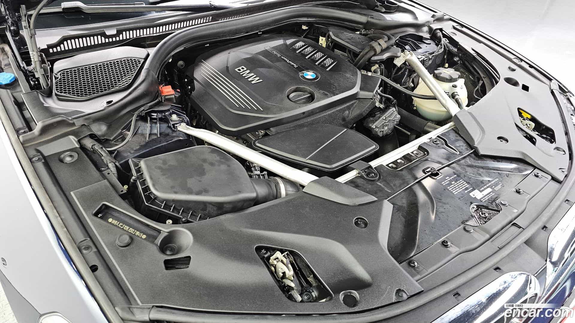 5-Series BMW 2018.4-OUTER-006