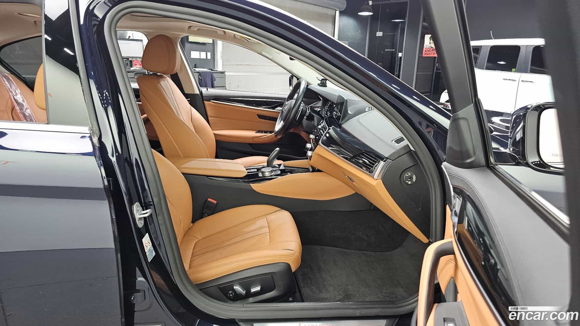 5-Series BMW 2018.4-OPTION-015