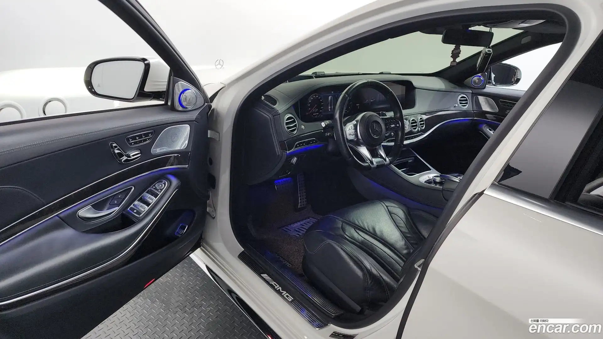 S-Class Mercedes-Benz 2017.11-INNER-010