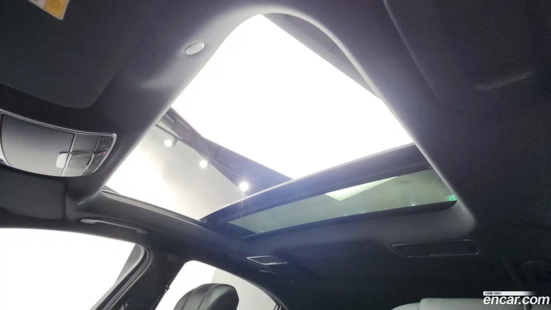 S-Class Mercedes-Benz 2017.11-OPTION-022
