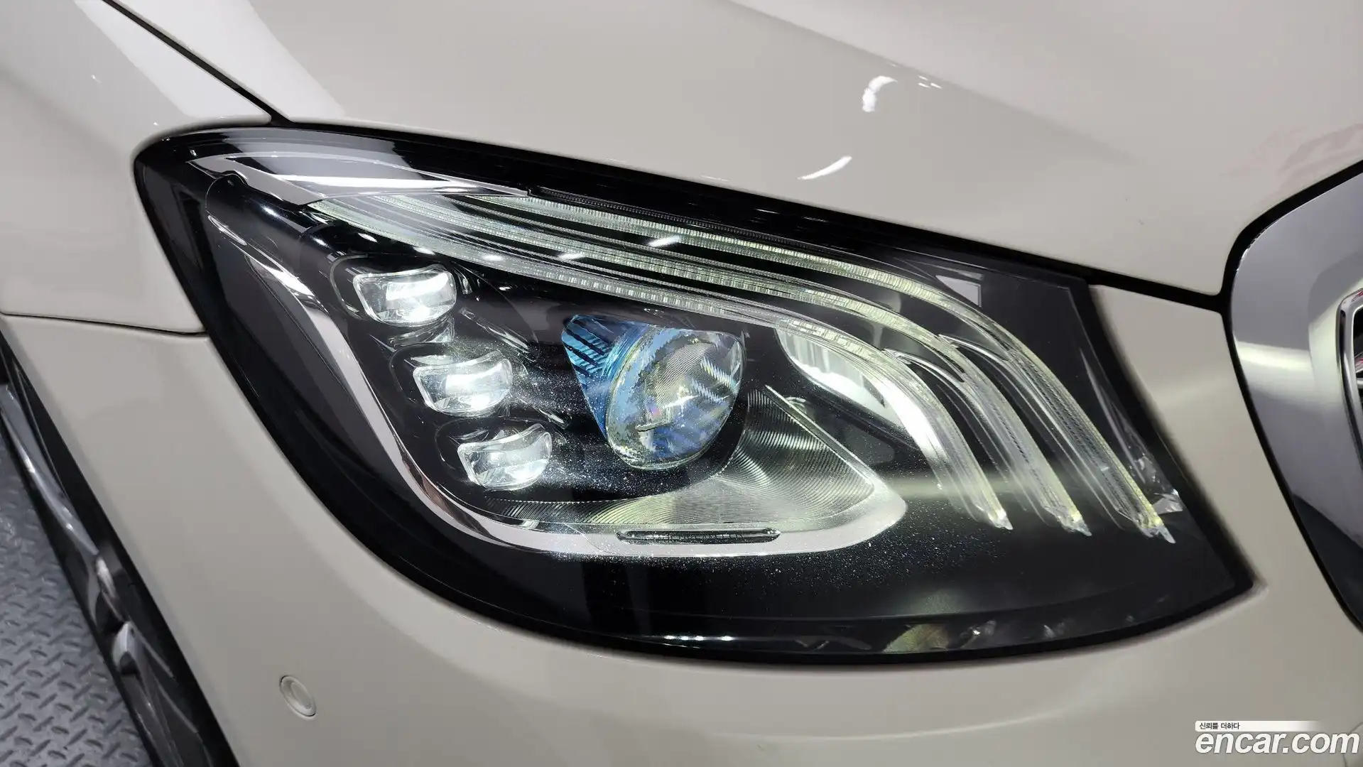 S-Class Mercedes-Benz 2017.11-OUTER-032