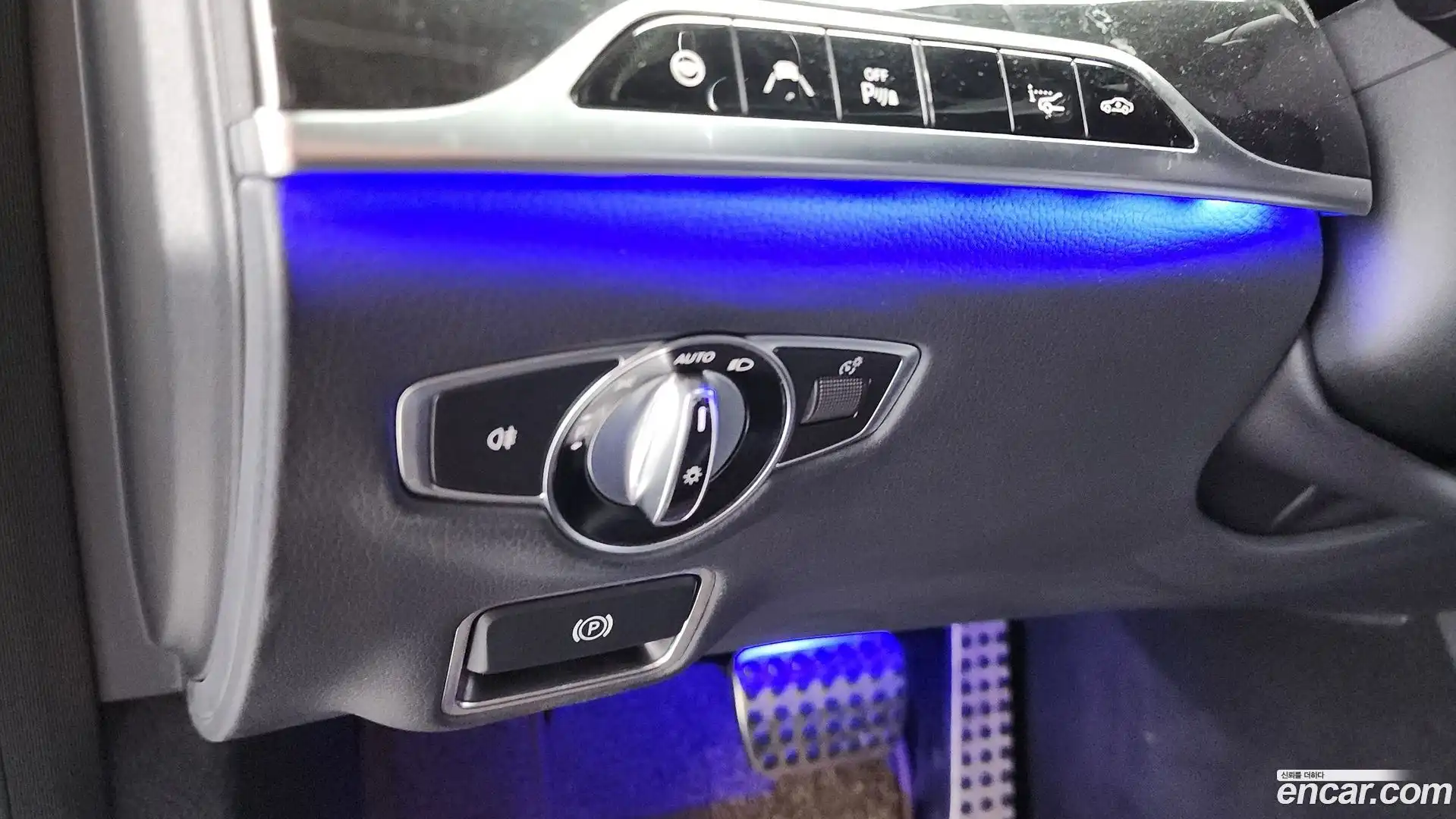 S-Class Mercedes-Benz 2017.11-OPTION-042