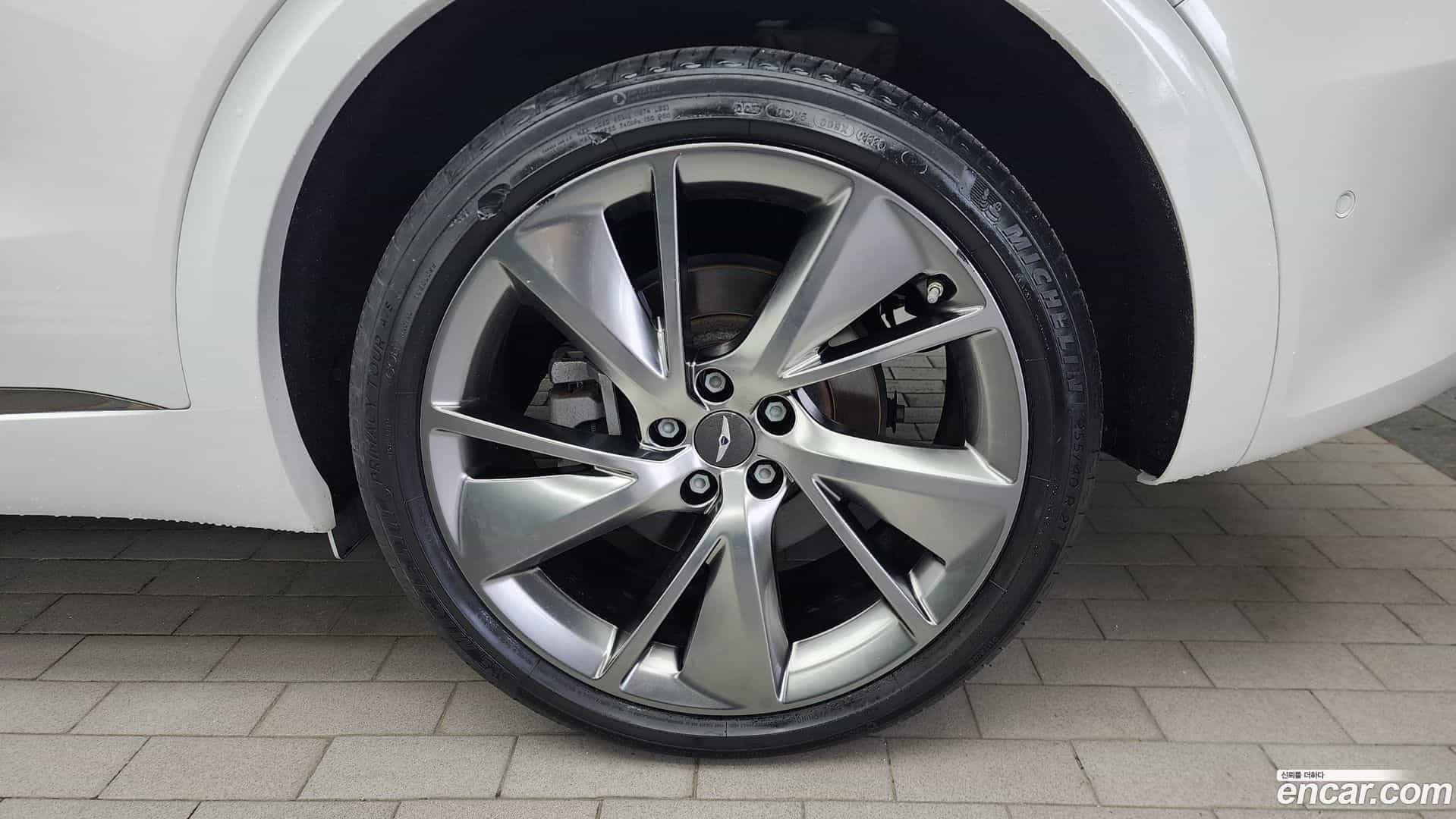 GV70 Genesis 2021.2-OUTER-031