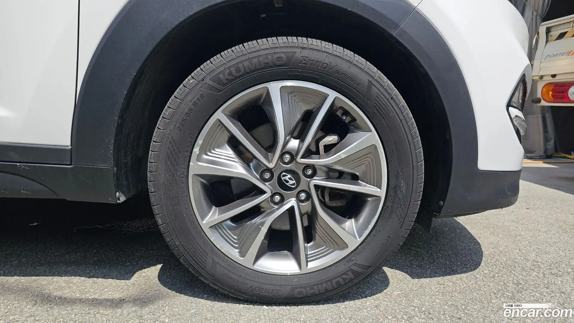 Tucson Hyundai 2017.4-OUTER-005