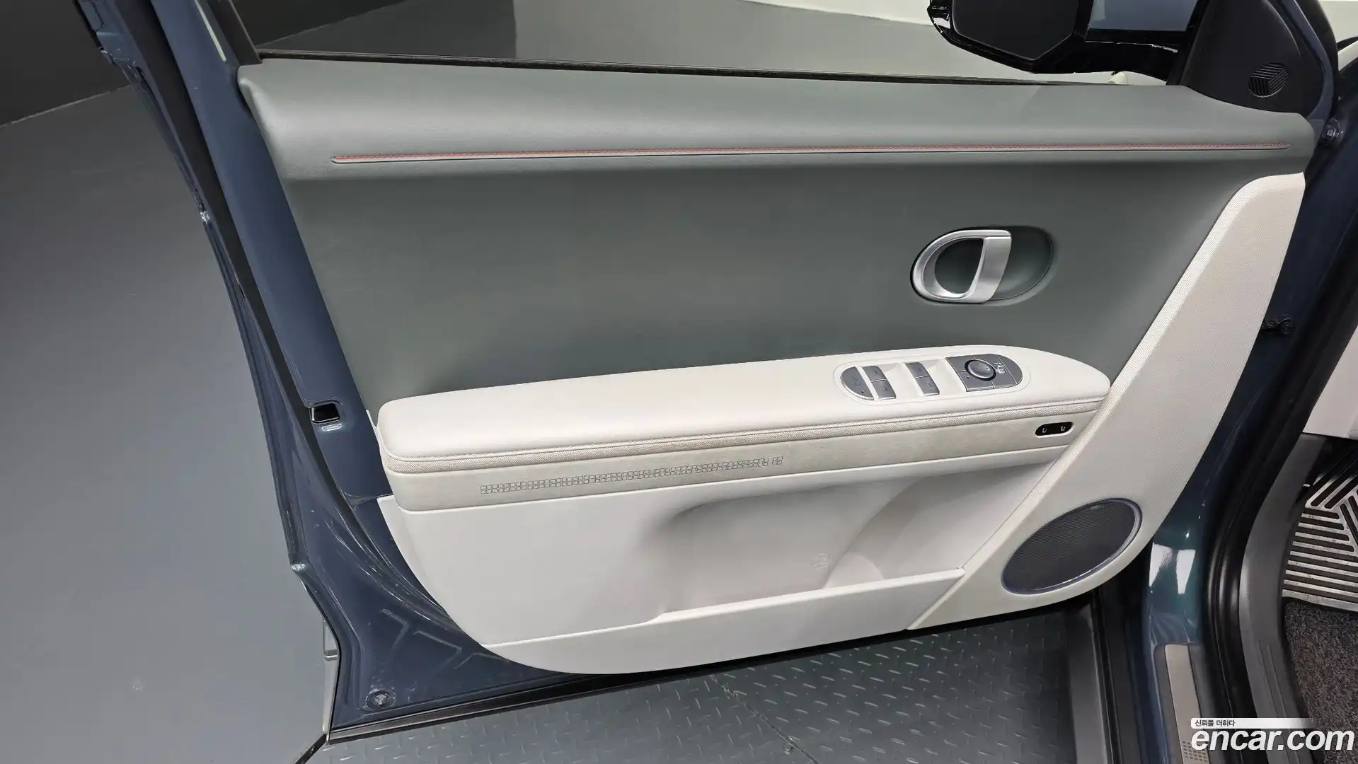 Ioniq5 Hyundai 2022.10-INNER-034