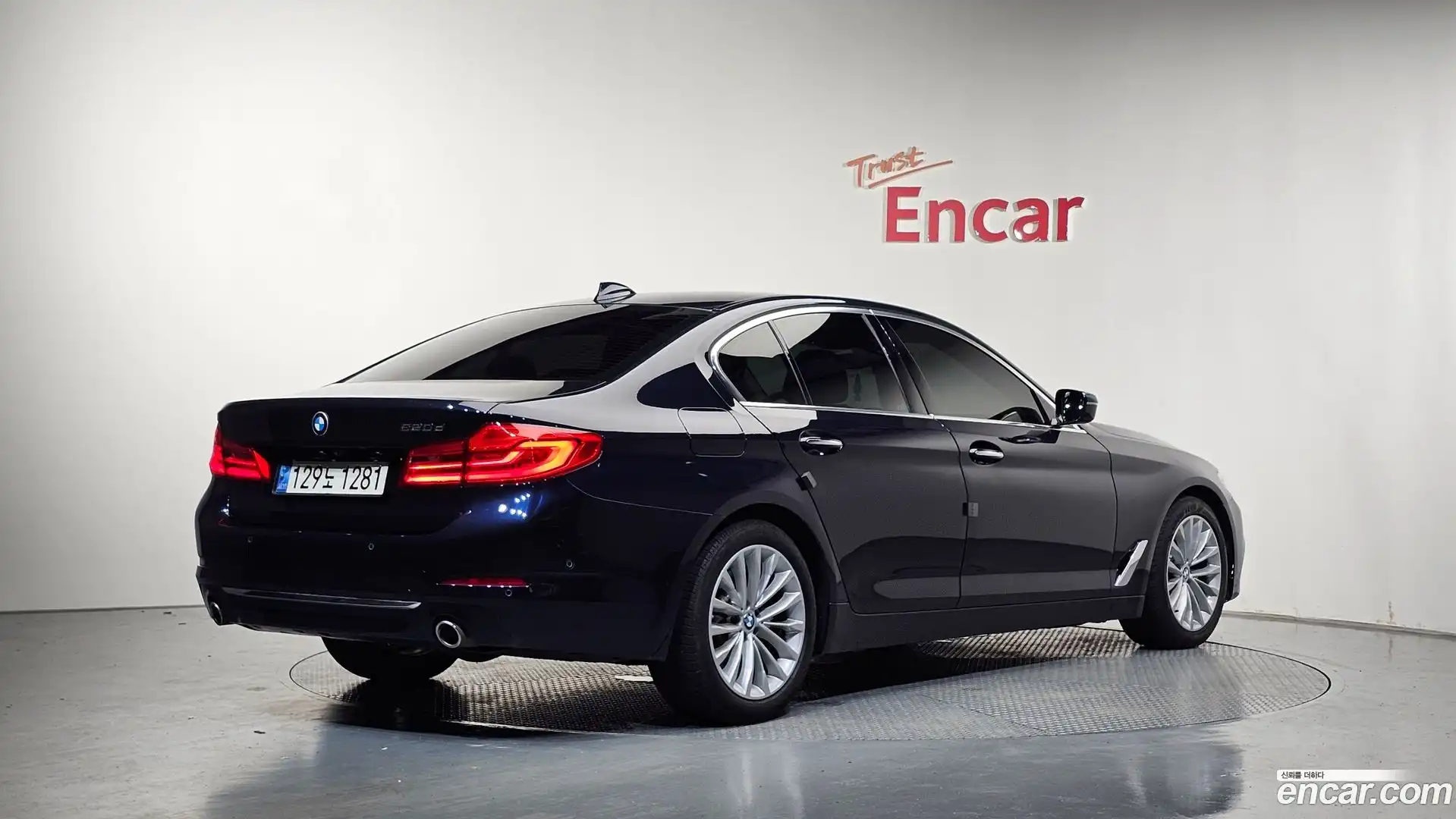 5-Series BMW 2018.5-OUTER-002