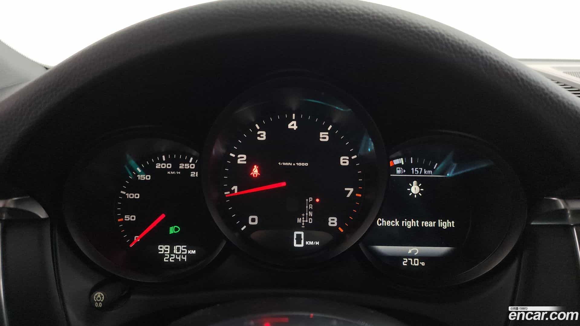 Macan Porsche 2014.10-INNER-008