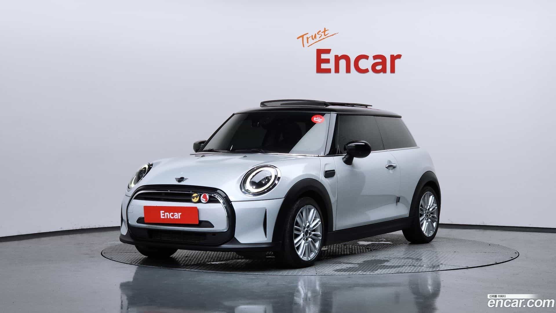 Cooper Mini 2021.6-OUTER-001